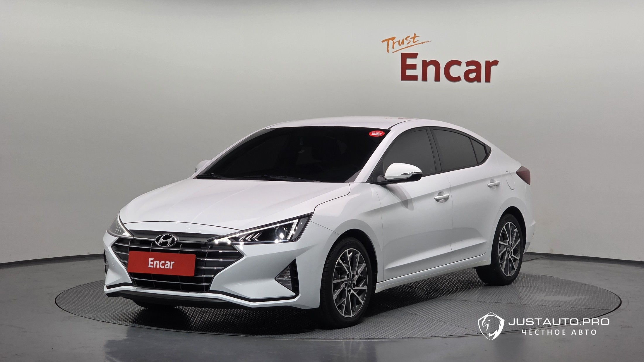Автомобиль Hyundai AVANTE