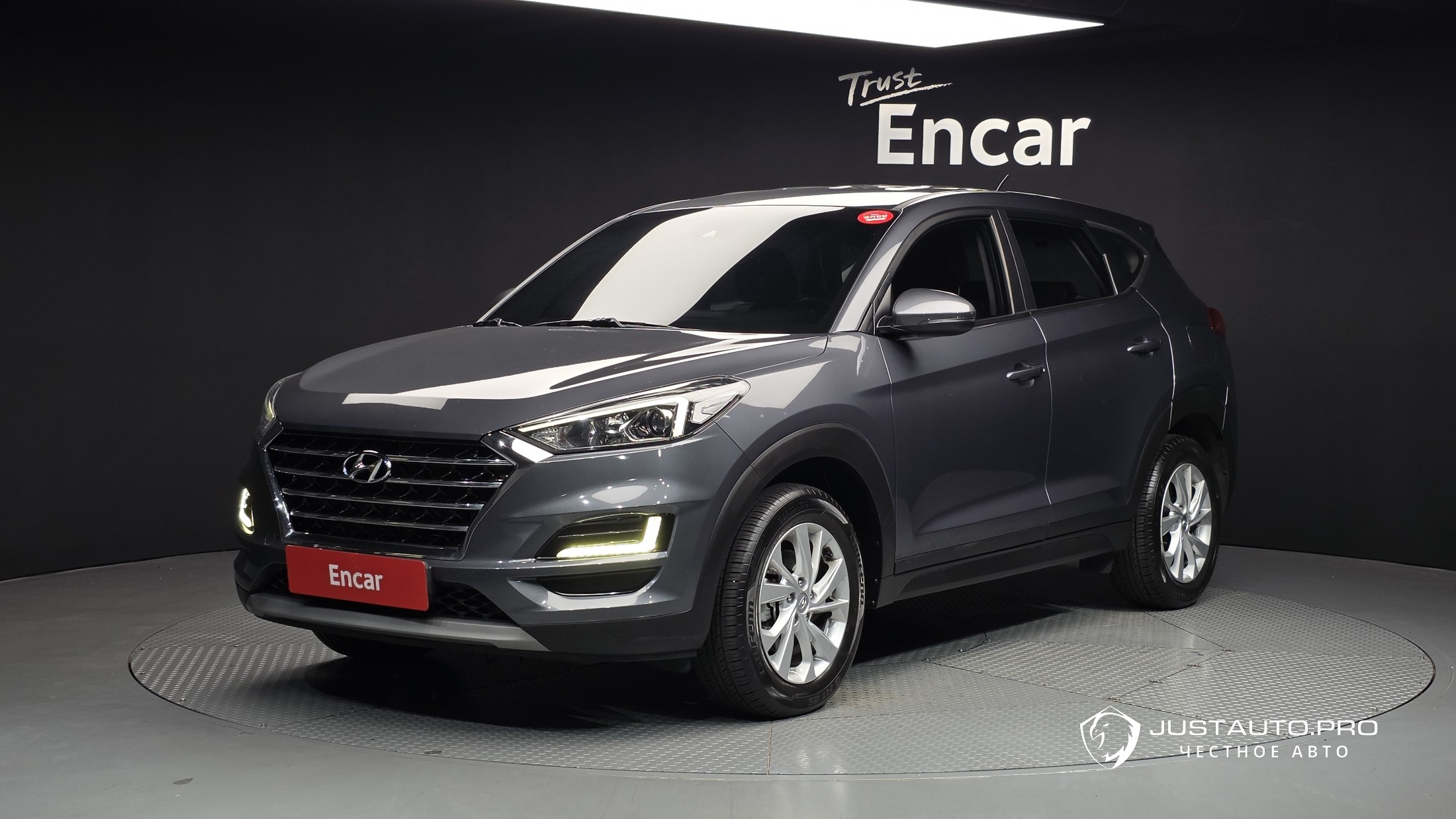 Автомобиль Hyundai Tucson