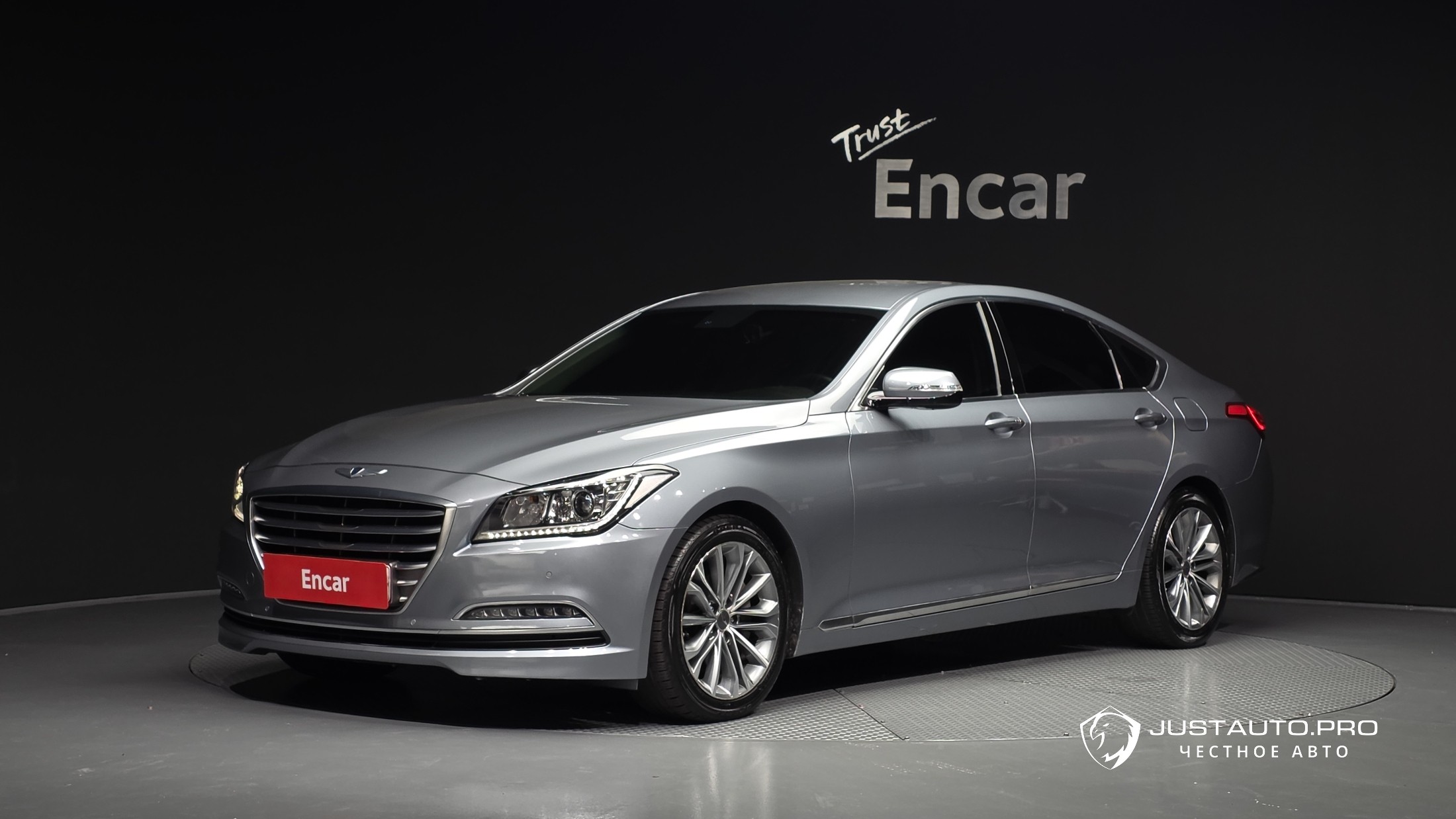 Автомобиль Hyundai Genesis