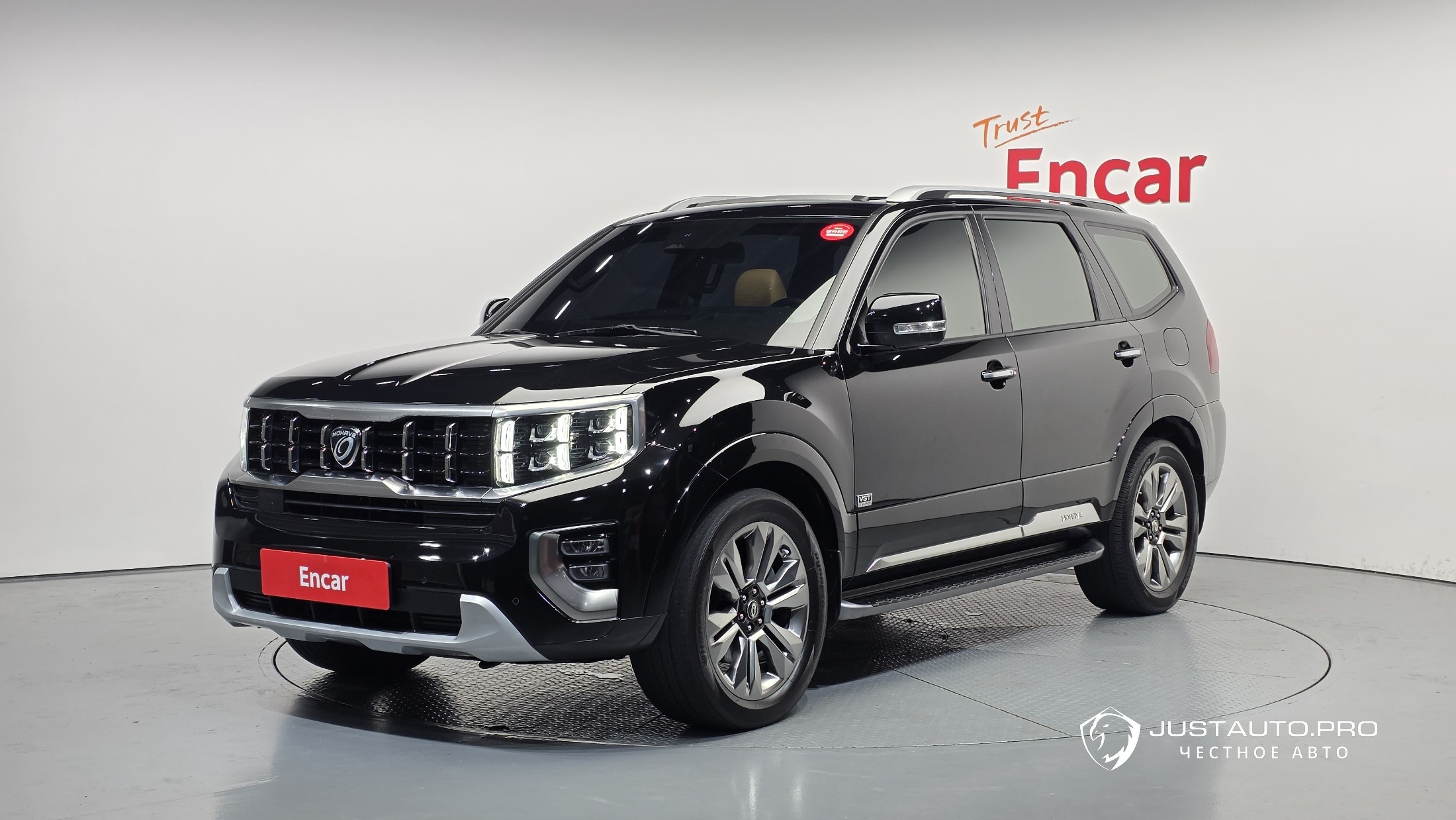 Автомобиль Kia Mohave