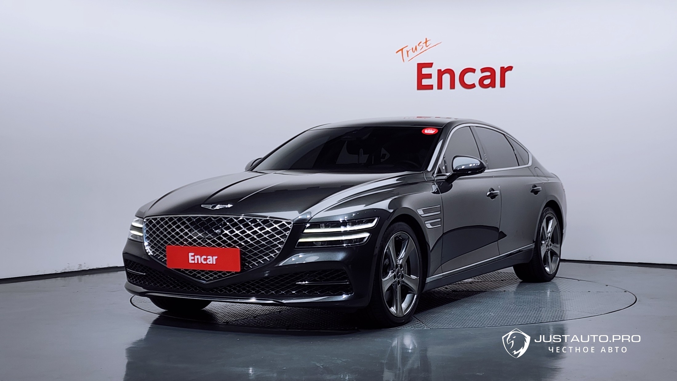 Автомобиль Genesis G80