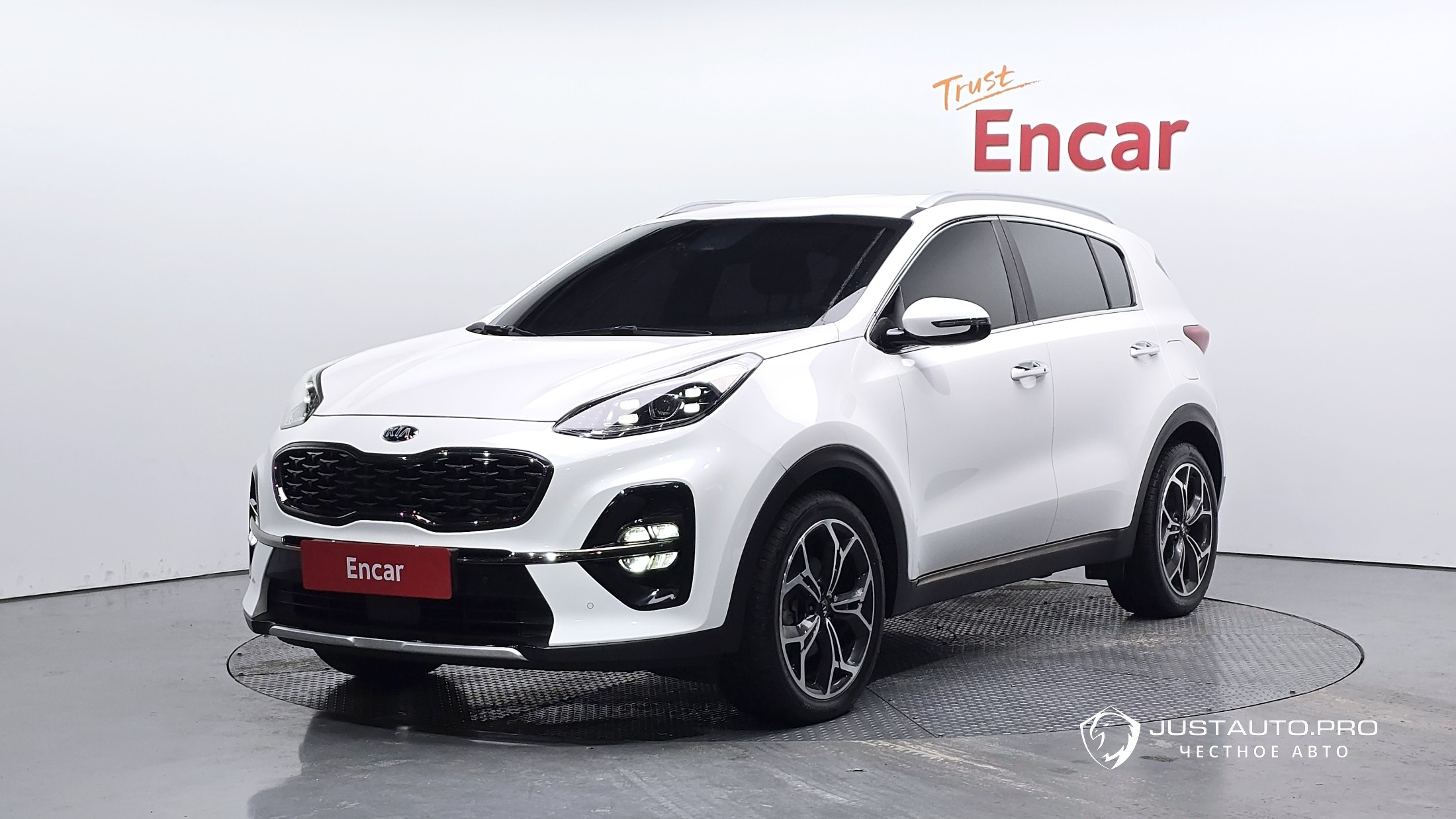 Автомобиль Kia Sportage