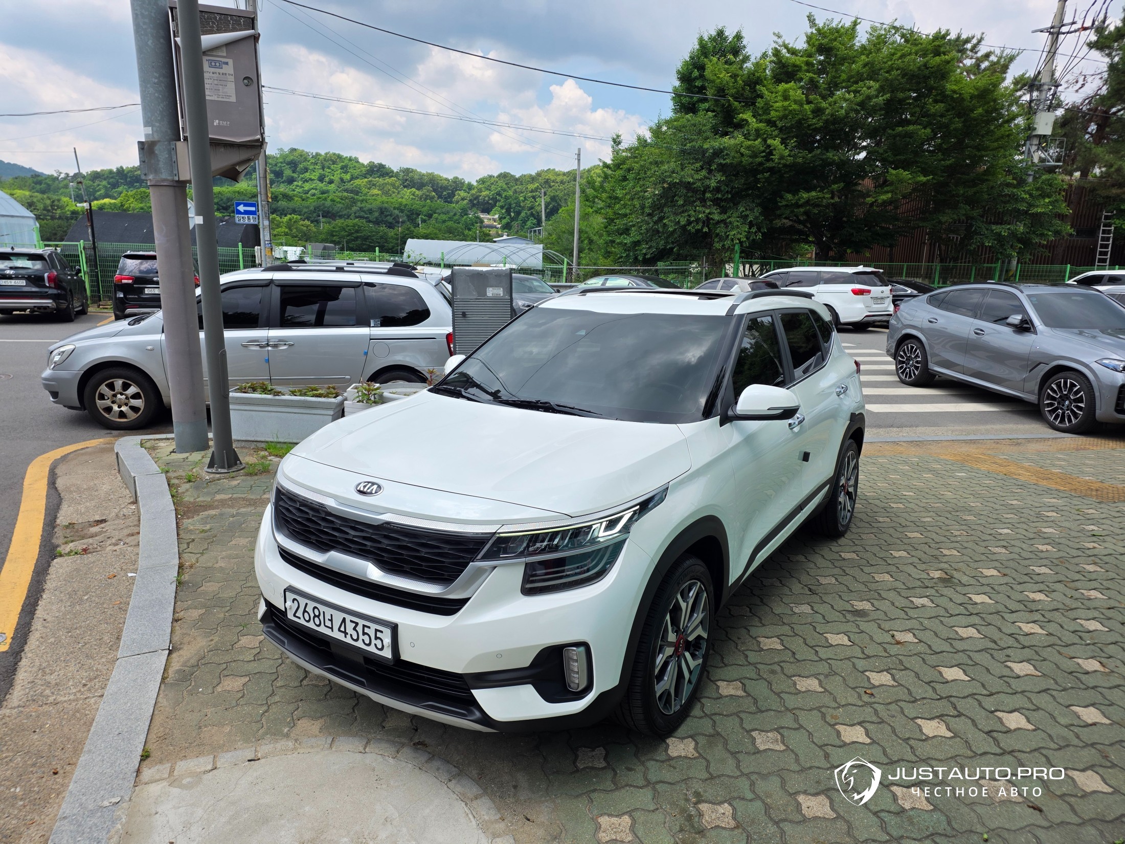 Автомобиль Kia Seltos