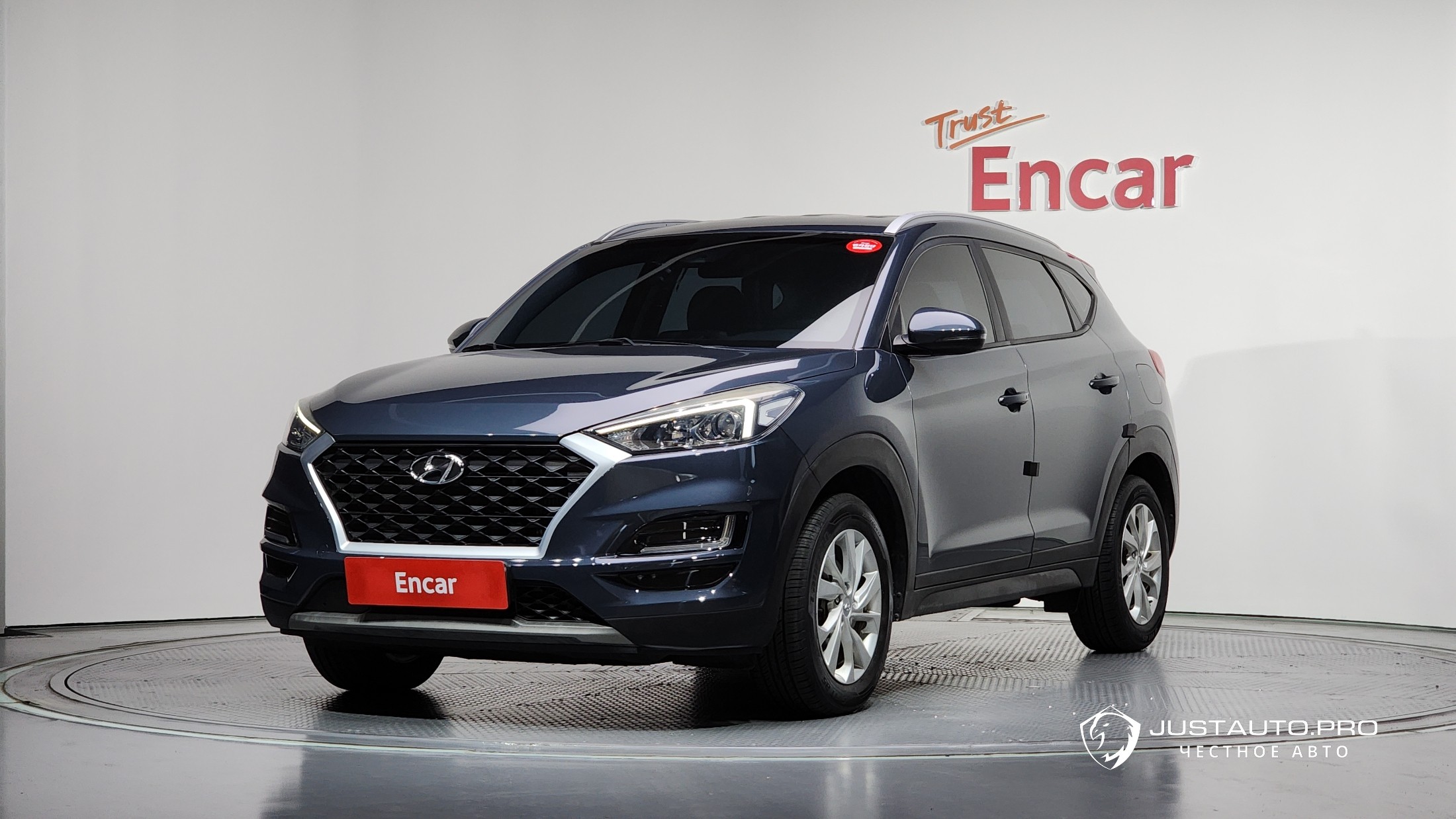 Автомобиль Hyundai Tucson