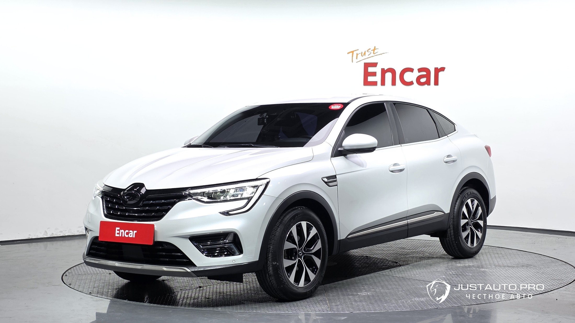 Автомобиль Renault-KoreaSamsung XM3