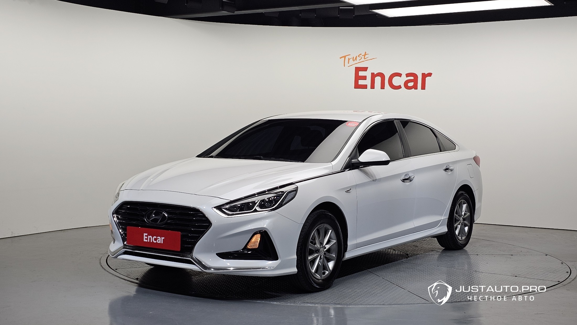 Автомобиль Hyundai Sonata