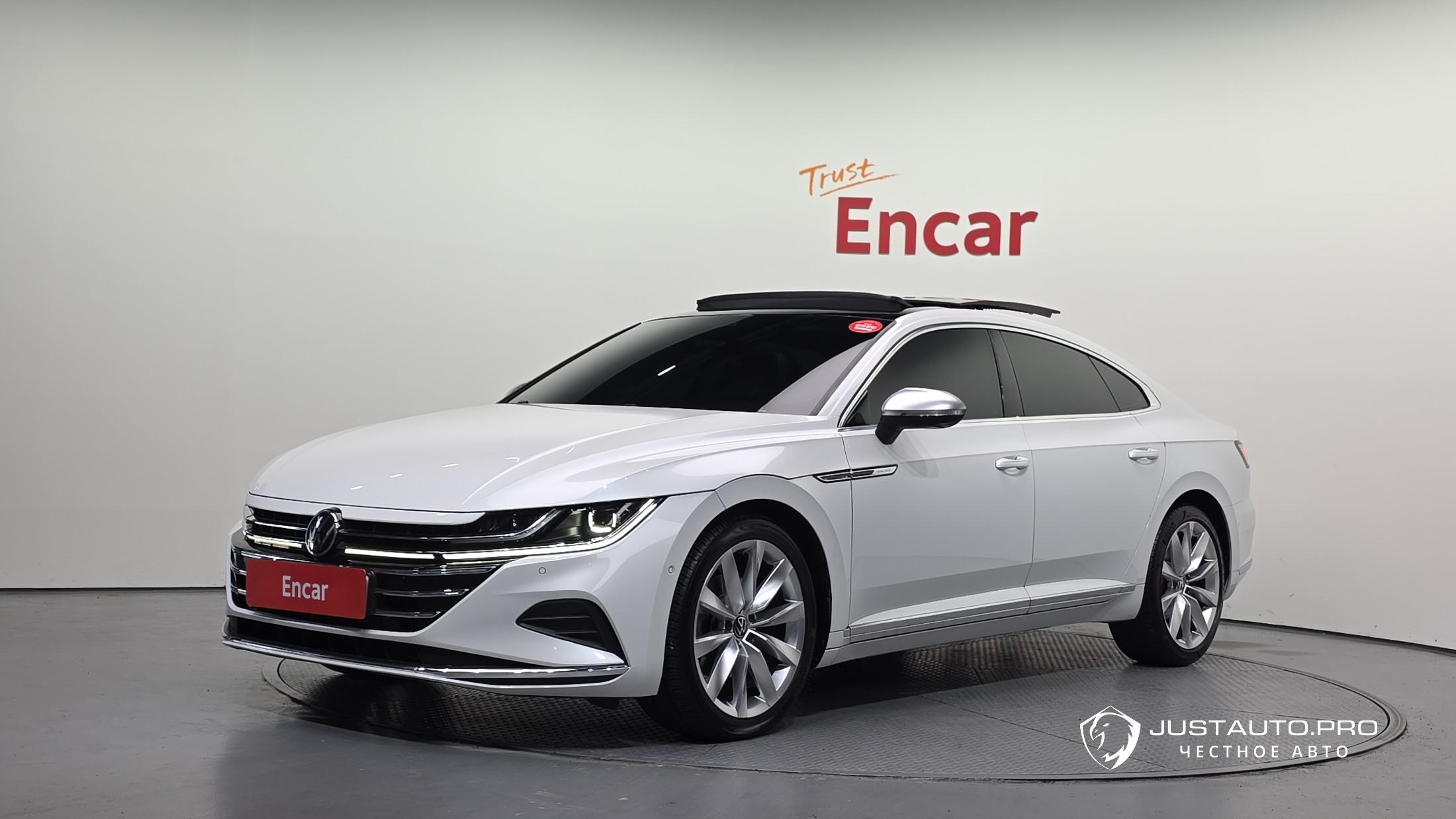 Автомобиль Volkswagen Arteon