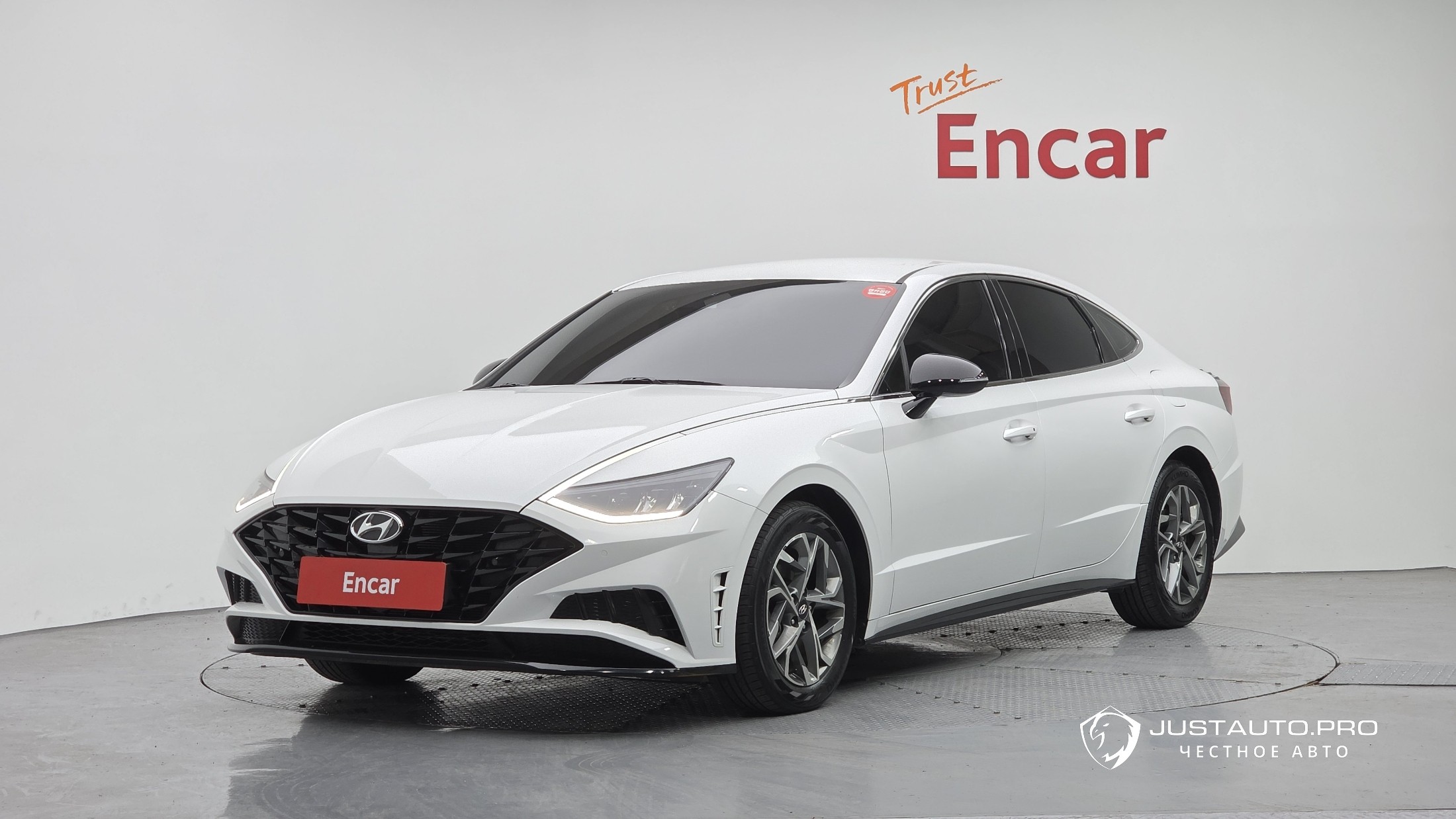 Автомобиль Hyundai Sonata