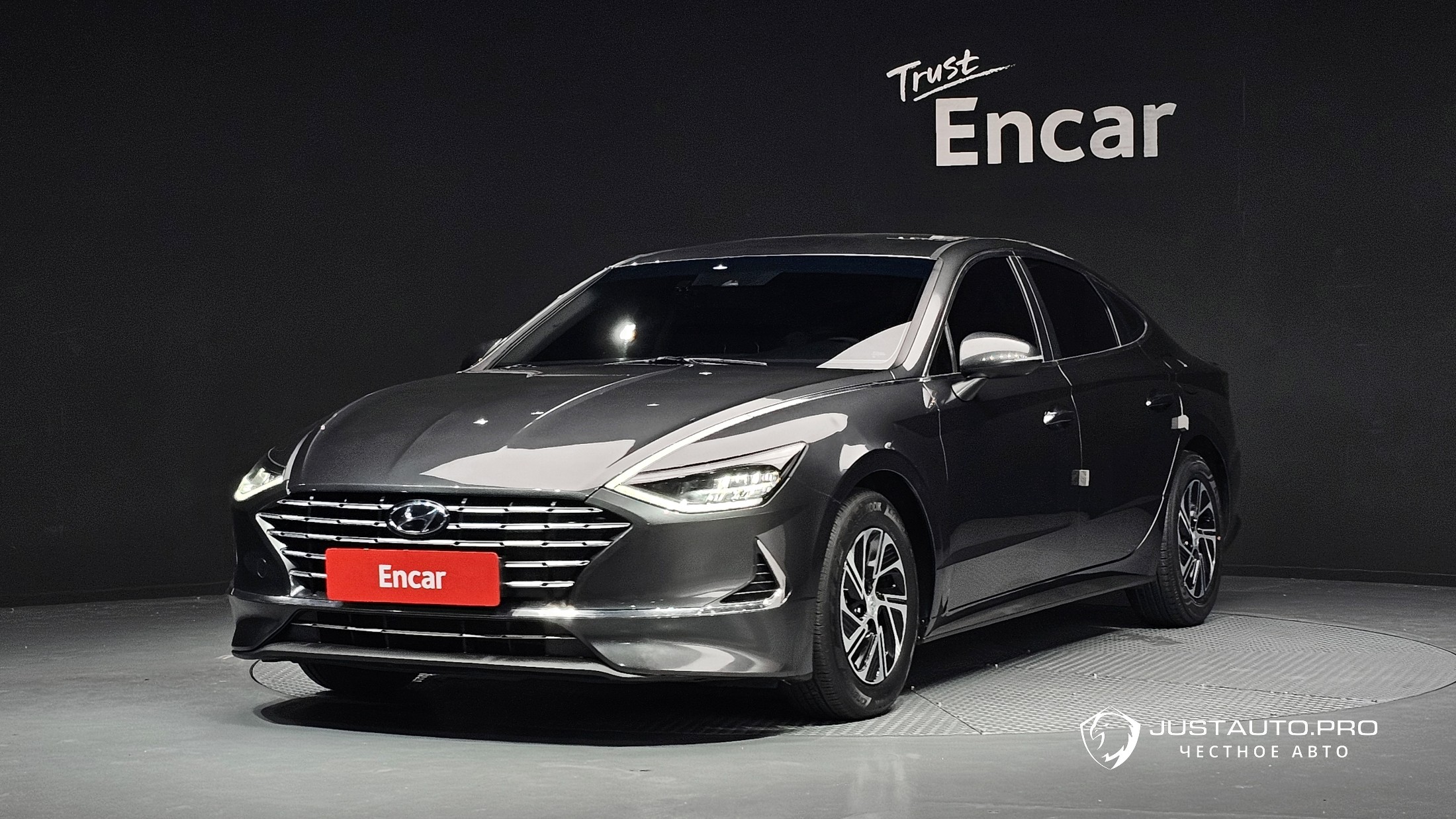 Автомобиль Hyundai Sonata