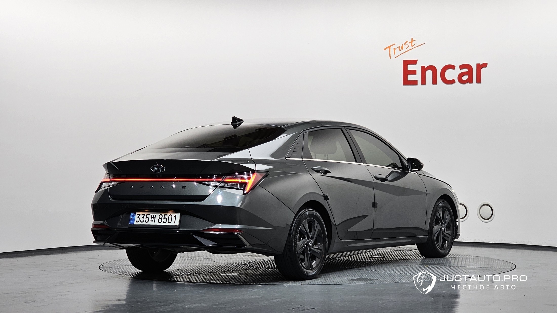Автомобиль Hyundai AVANTE