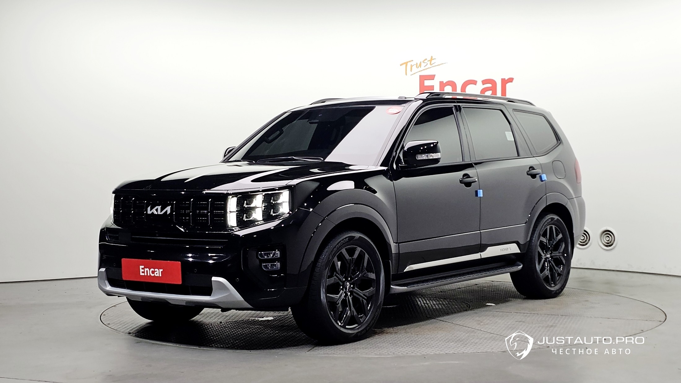 Автомобиль Kia Mohave