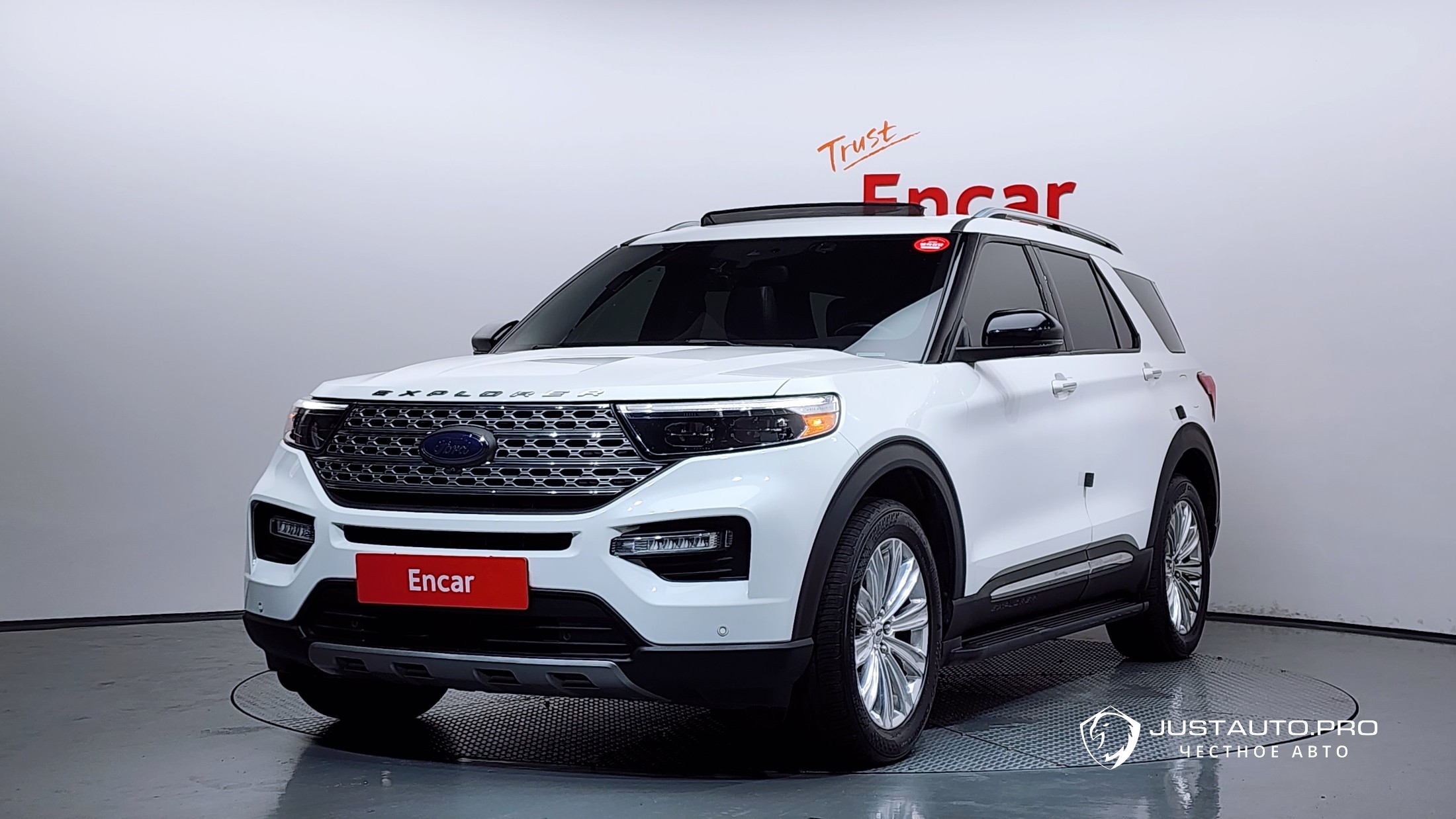 Автомобиль Ford Explorer