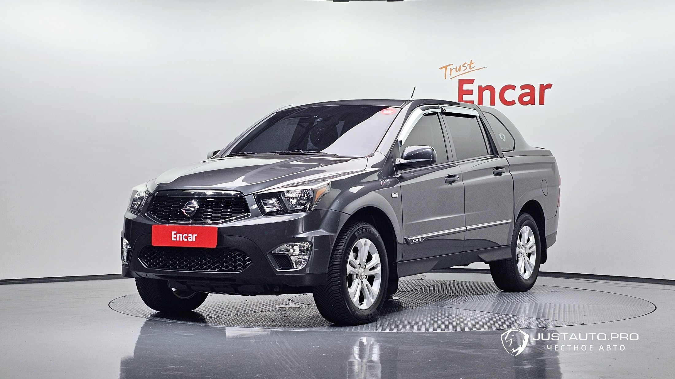 Автомобиль KG_Mobility_Ssangyong KORANDO
