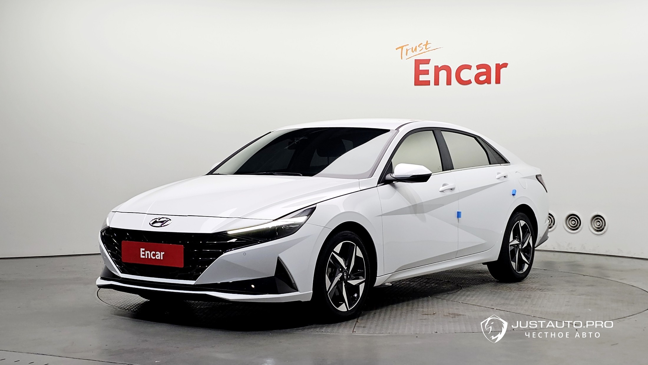 Автомобиль Hyundai AVANTE