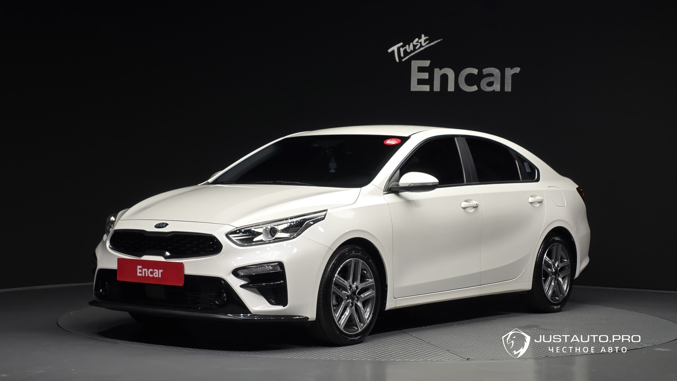 Автомобиль Kia K3
