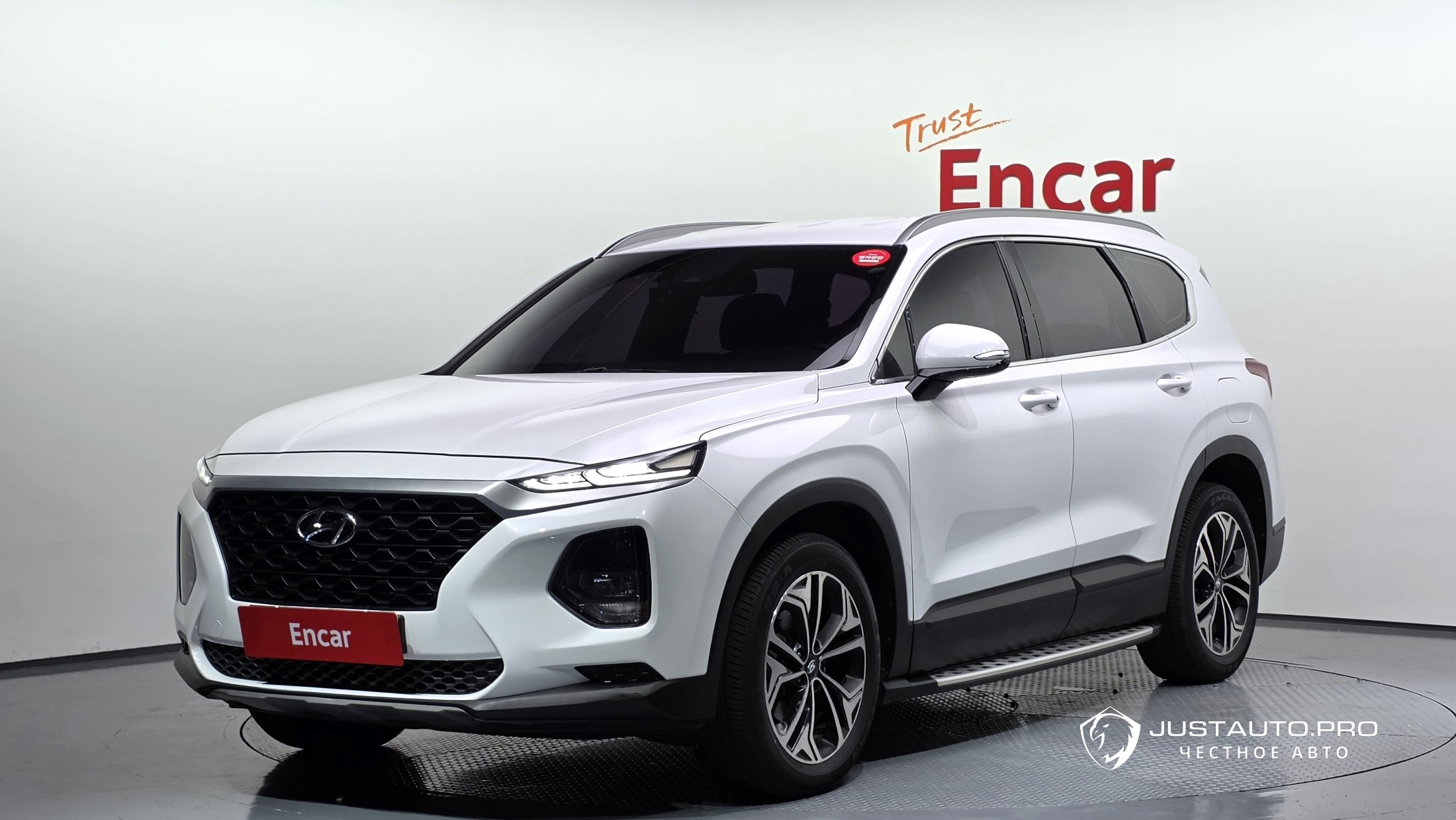 Автомобиль Hyundai Santafe
