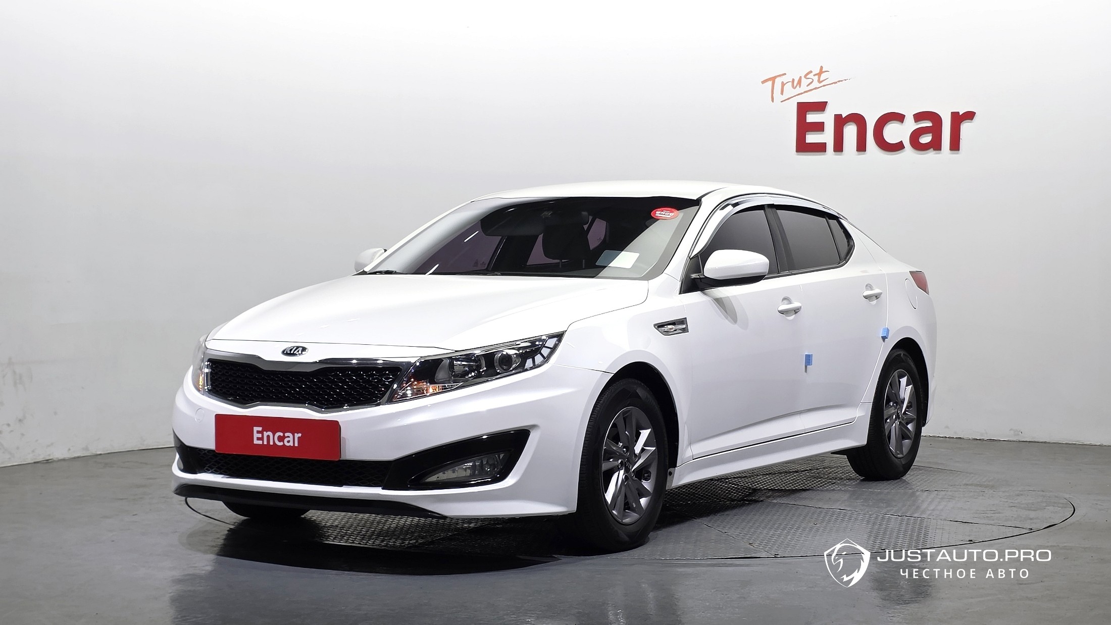 Автомобиль Kia K5