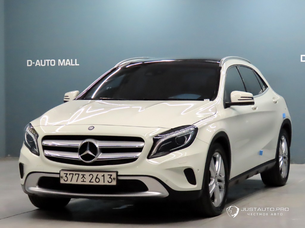 Автомобиль Mercedes-Benz GLA-Class