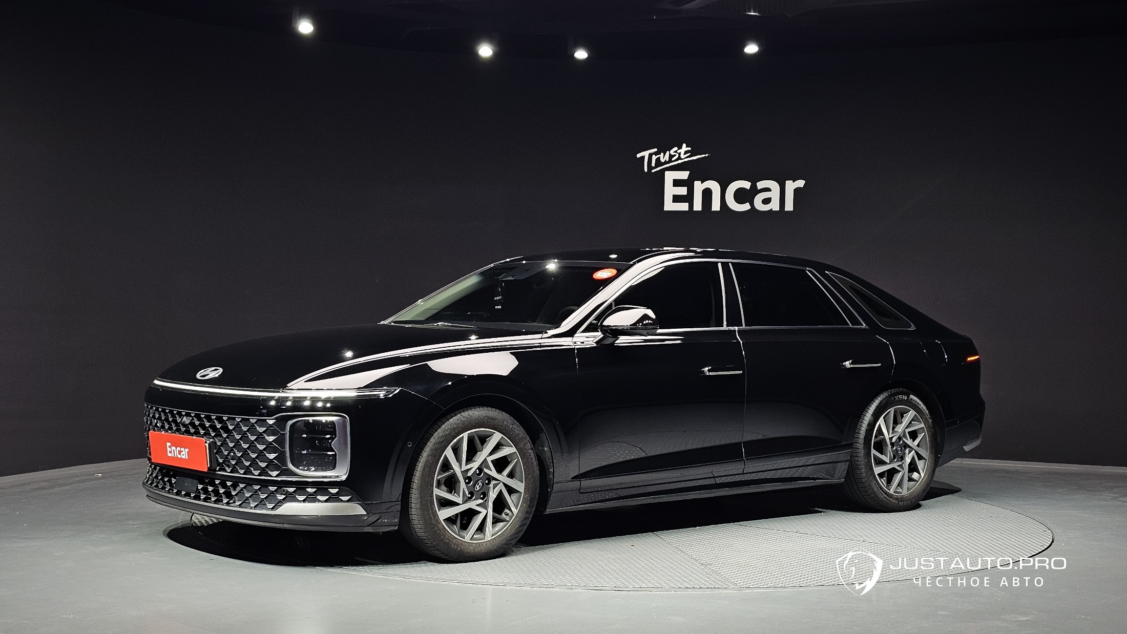 Автомобиль Hyundai Grandeur