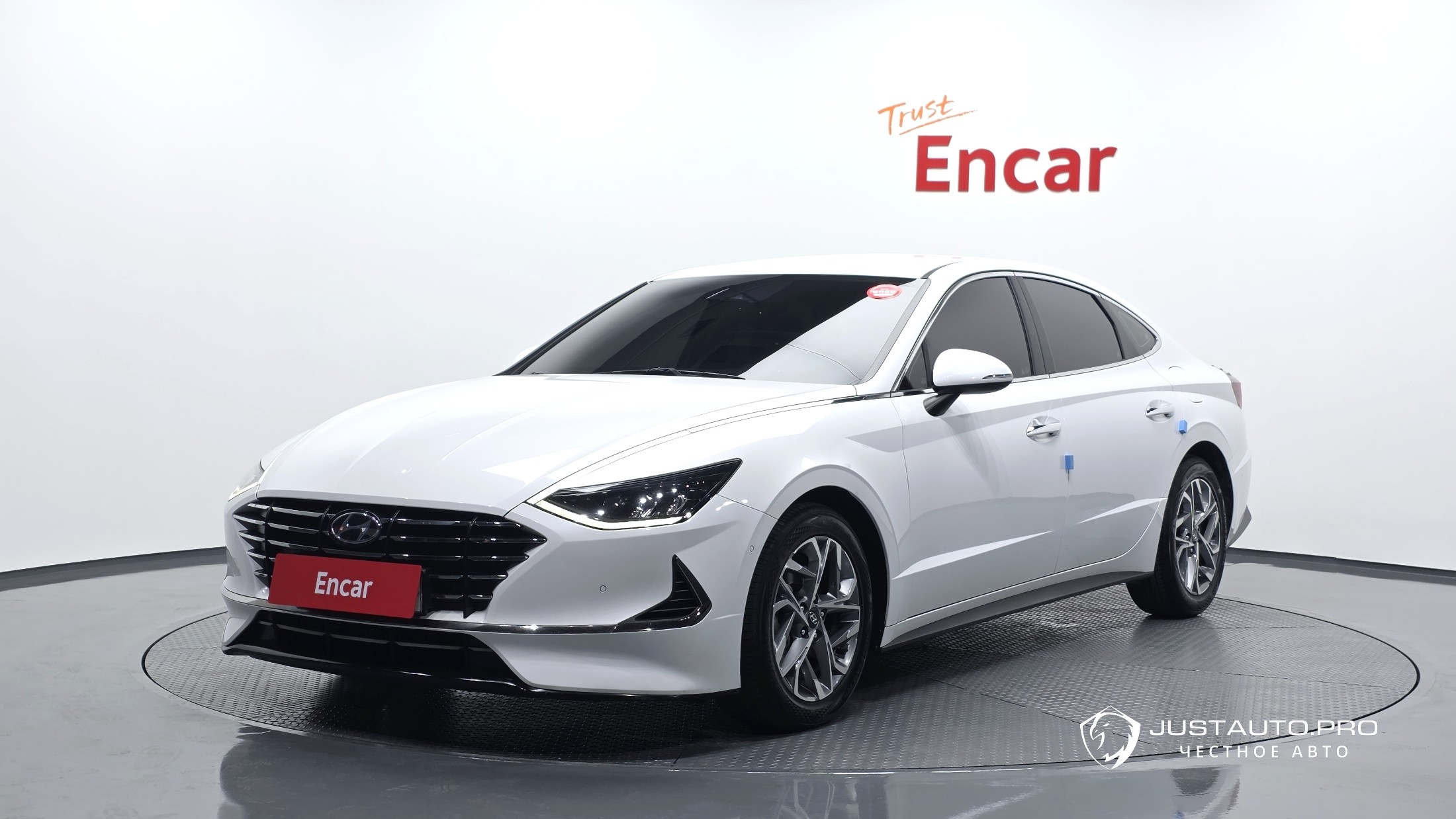 Автомобиль Hyundai Sonata