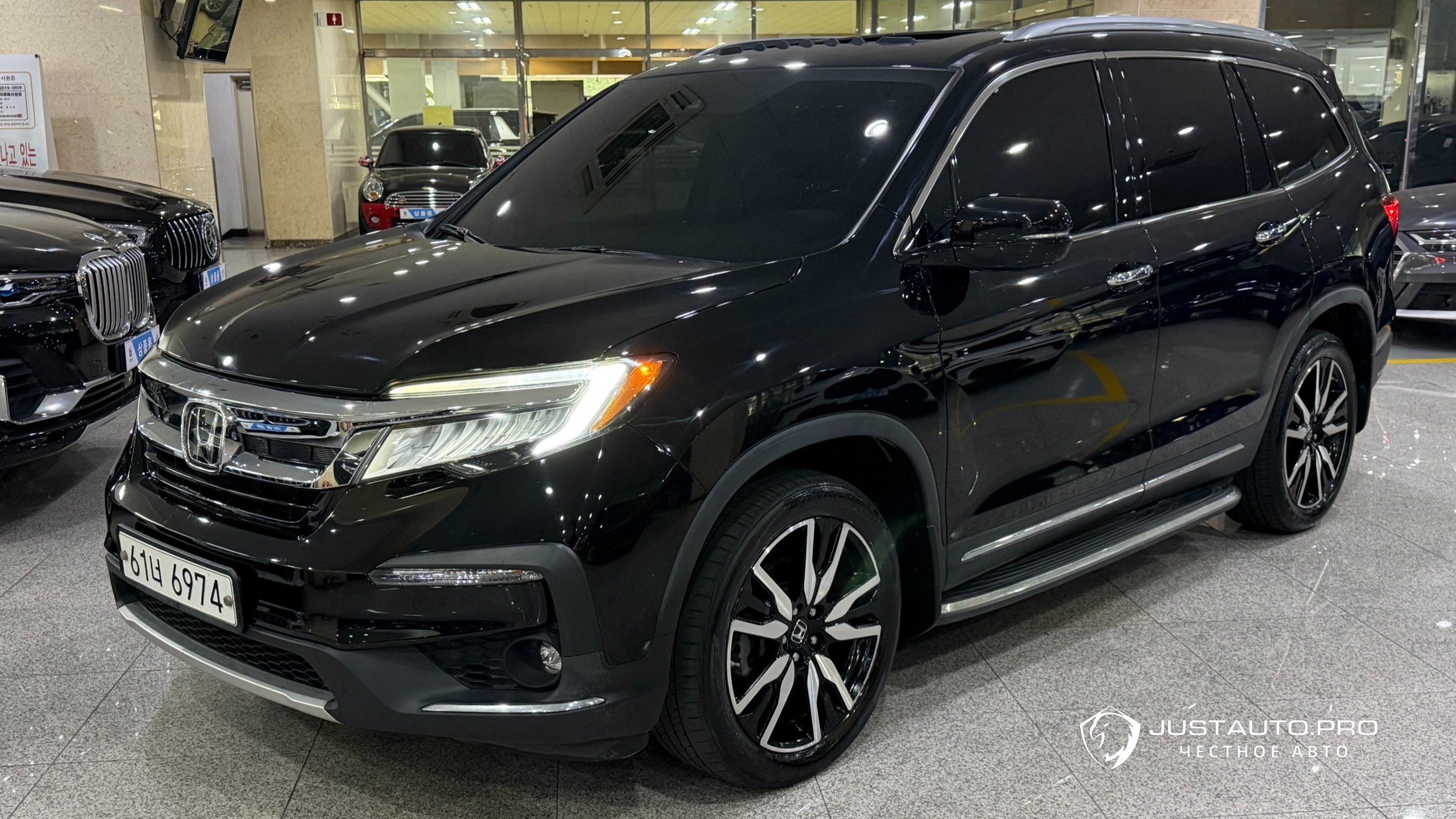 Автомобиль Honda Pilot