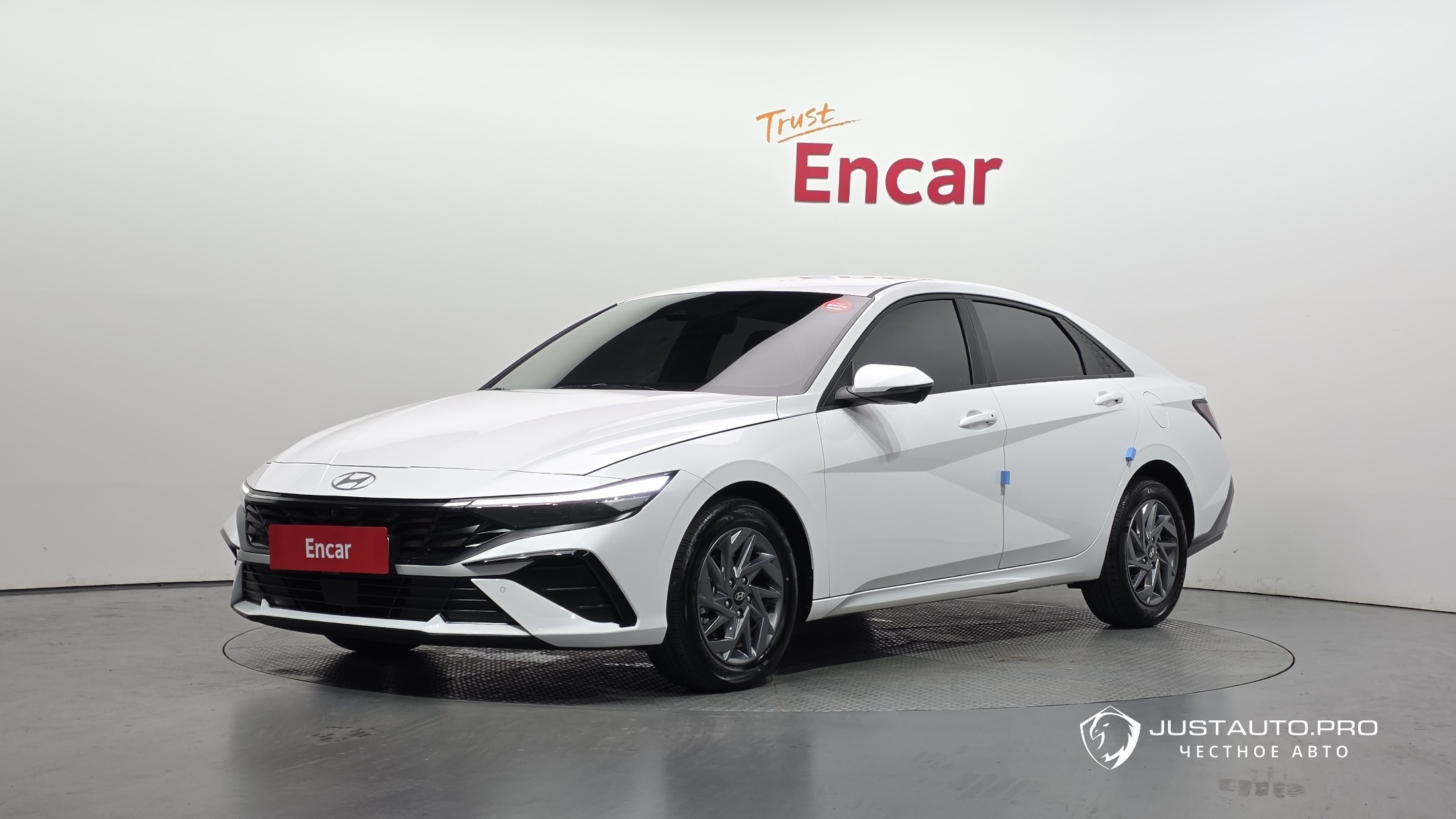 Автомобиль Hyundai AVANTE