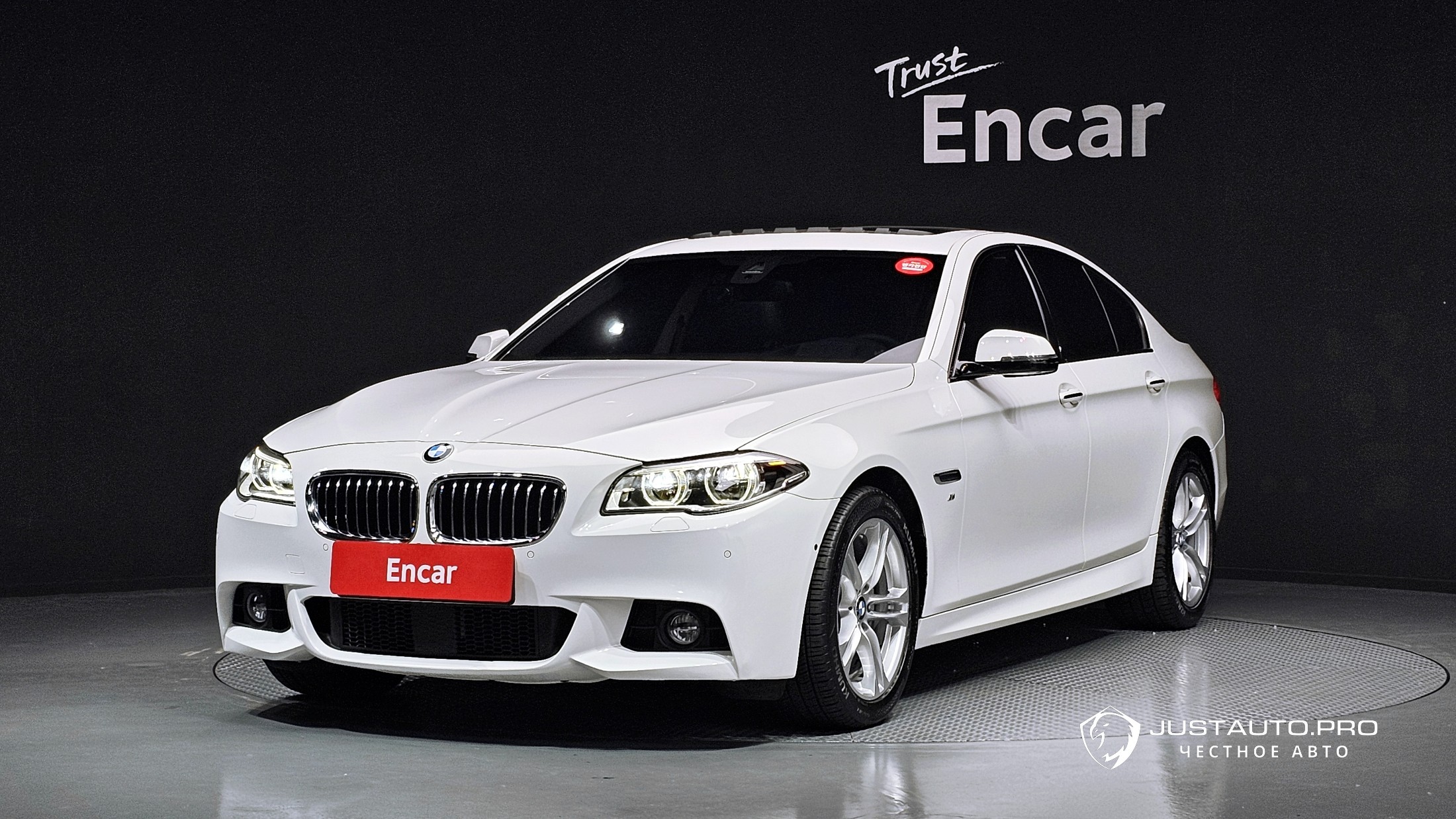 Автомобиль BMW 5-Series