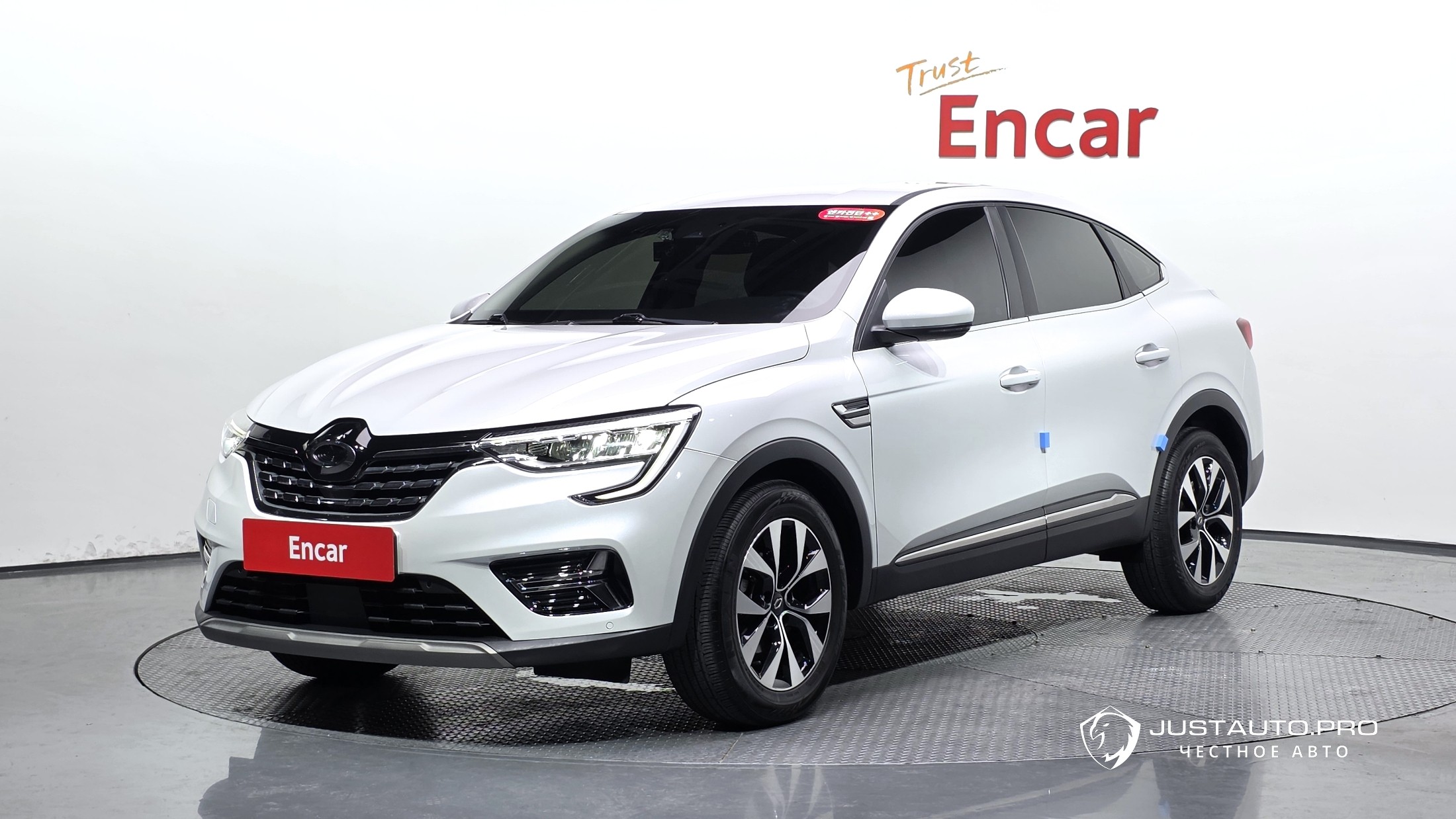 Автомобиль Renault-KoreaSamsung XM3