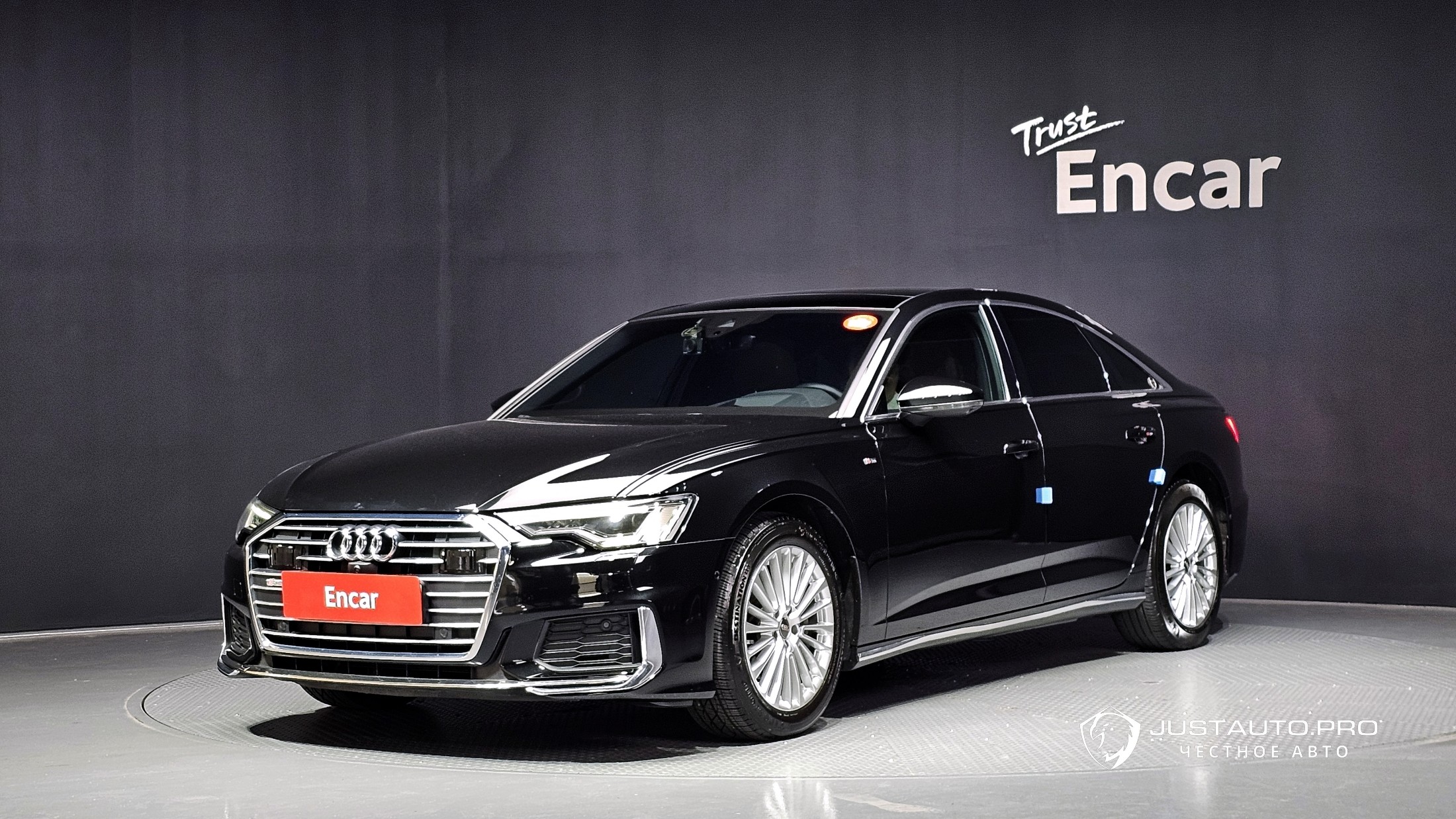 Автомобиль Audi A6
