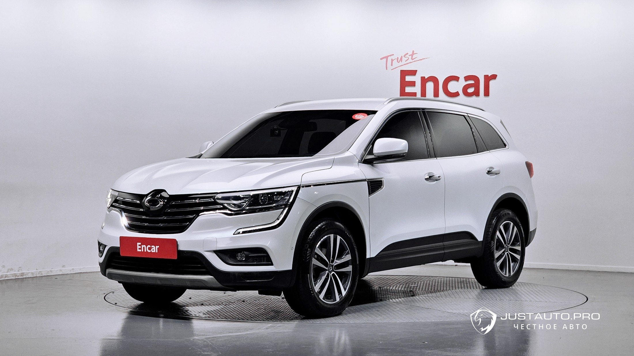 Автомобиль Renault-KoreaSamsung QM6