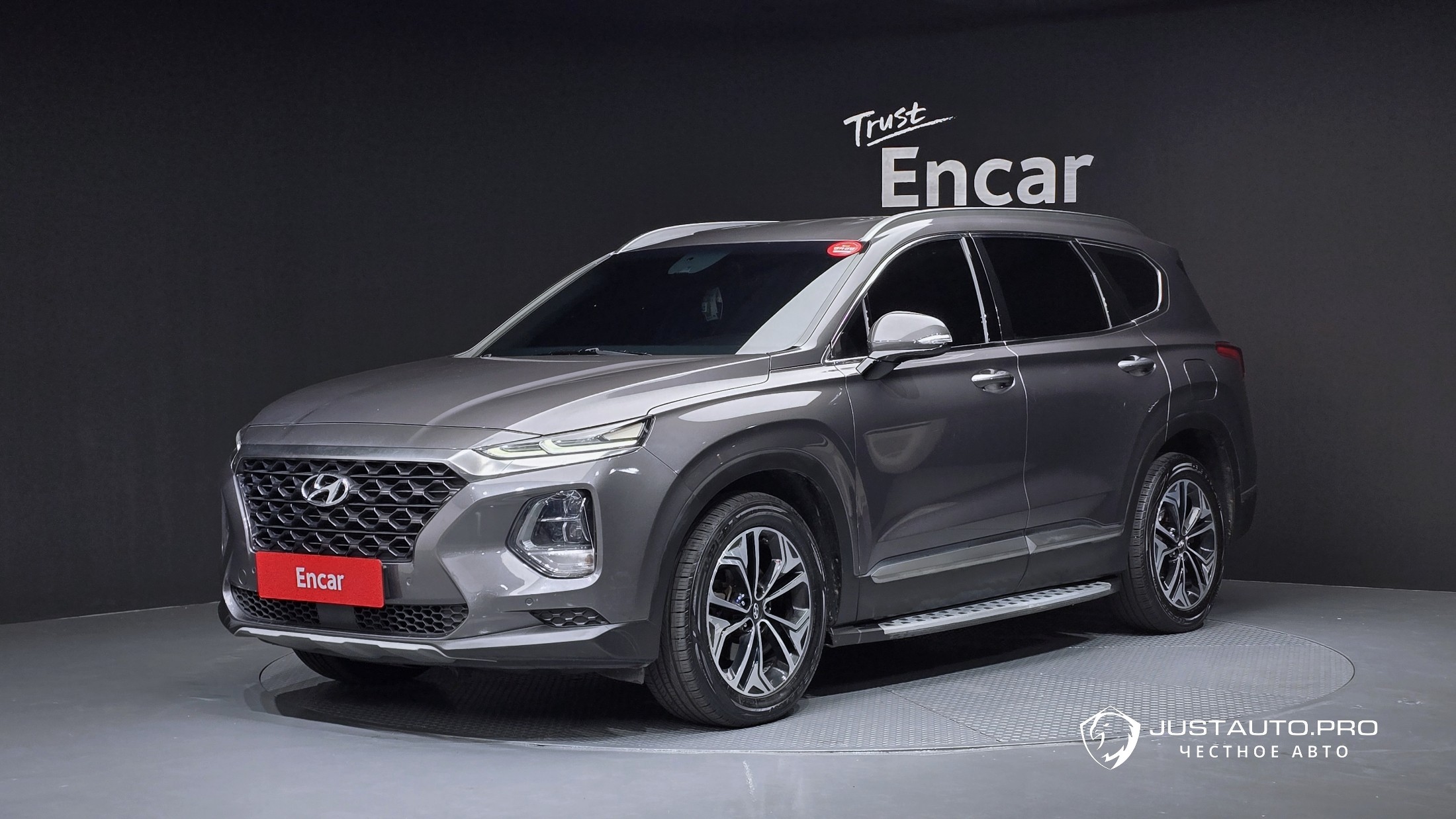Автомобиль Hyundai Santafe