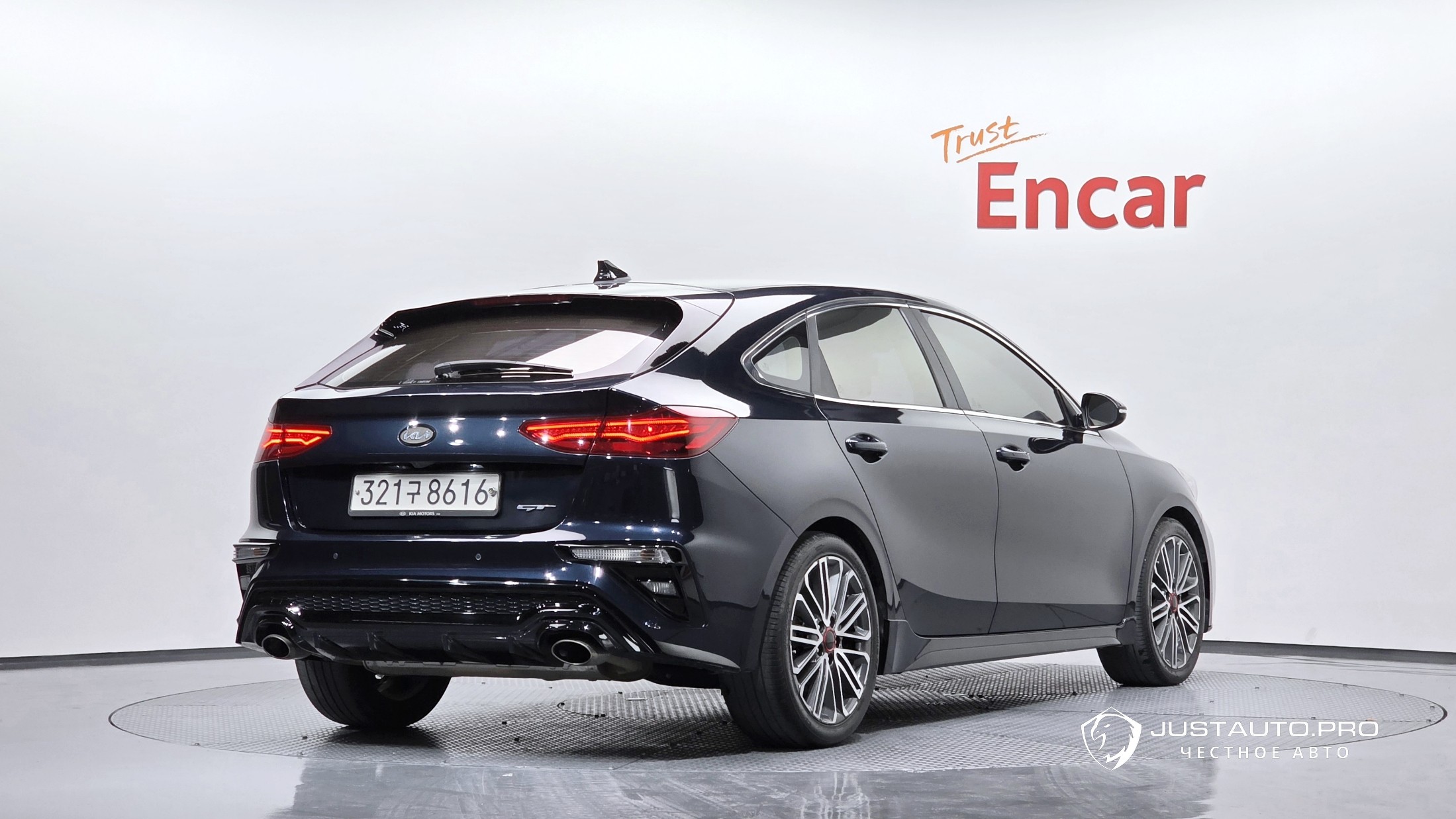 Автомобиль Kia K3