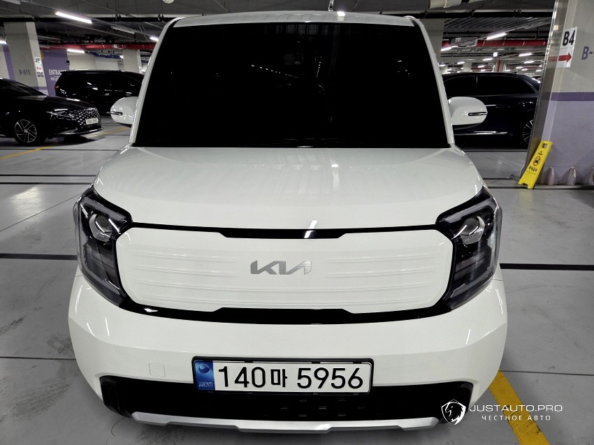Автомобиль Kia RAY