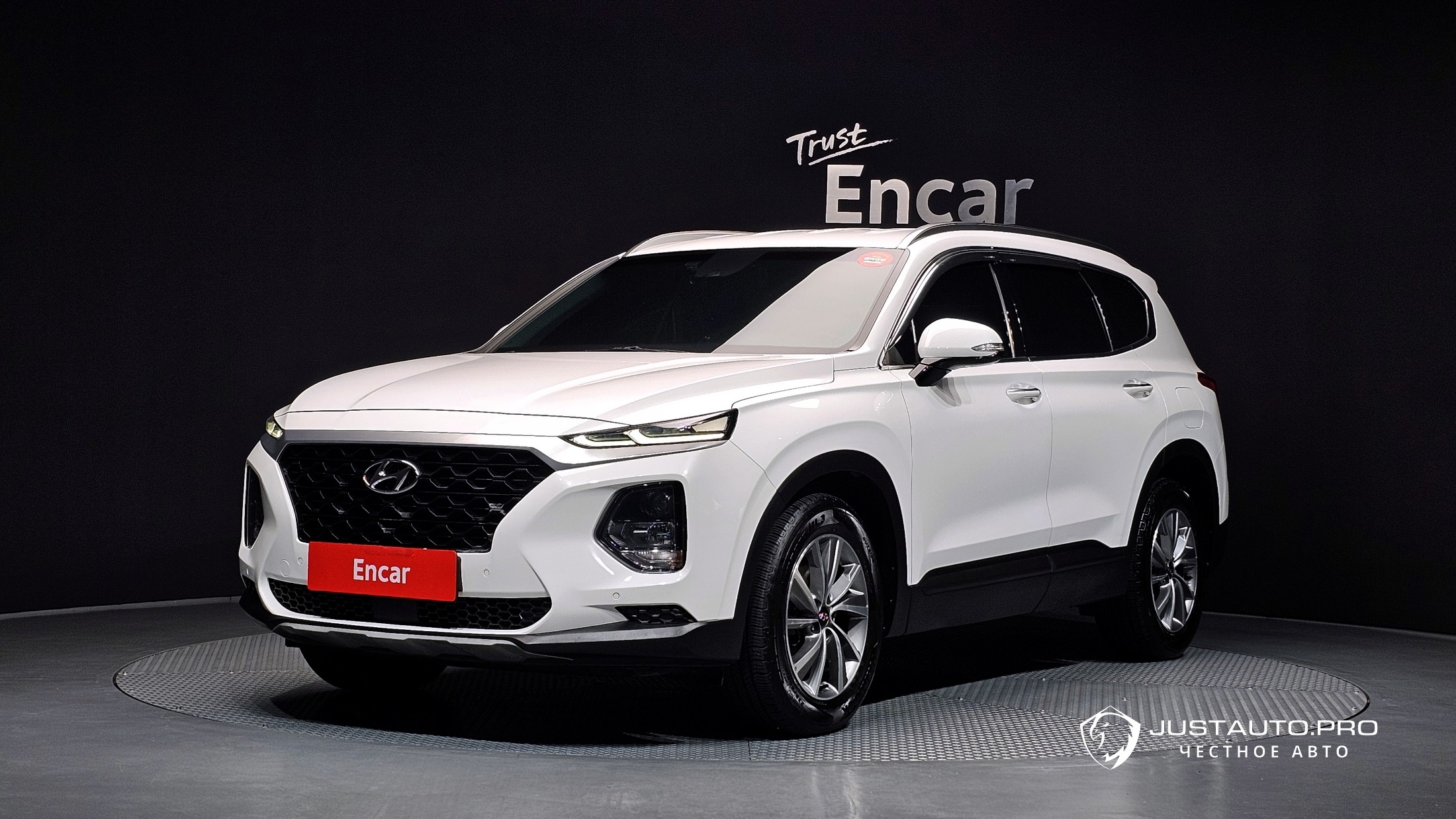 Автомобиль Hyundai Santafe