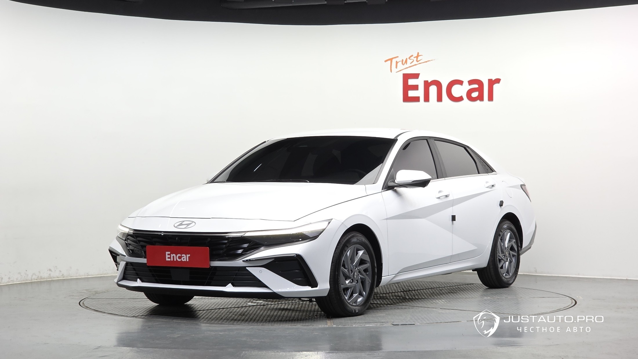 Автомобиль Hyundai AVANTE