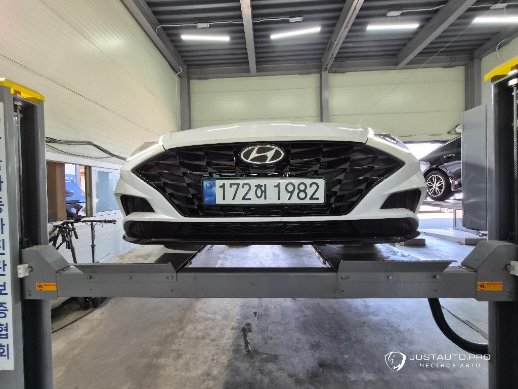 Автомобиль Hyundai Sonata