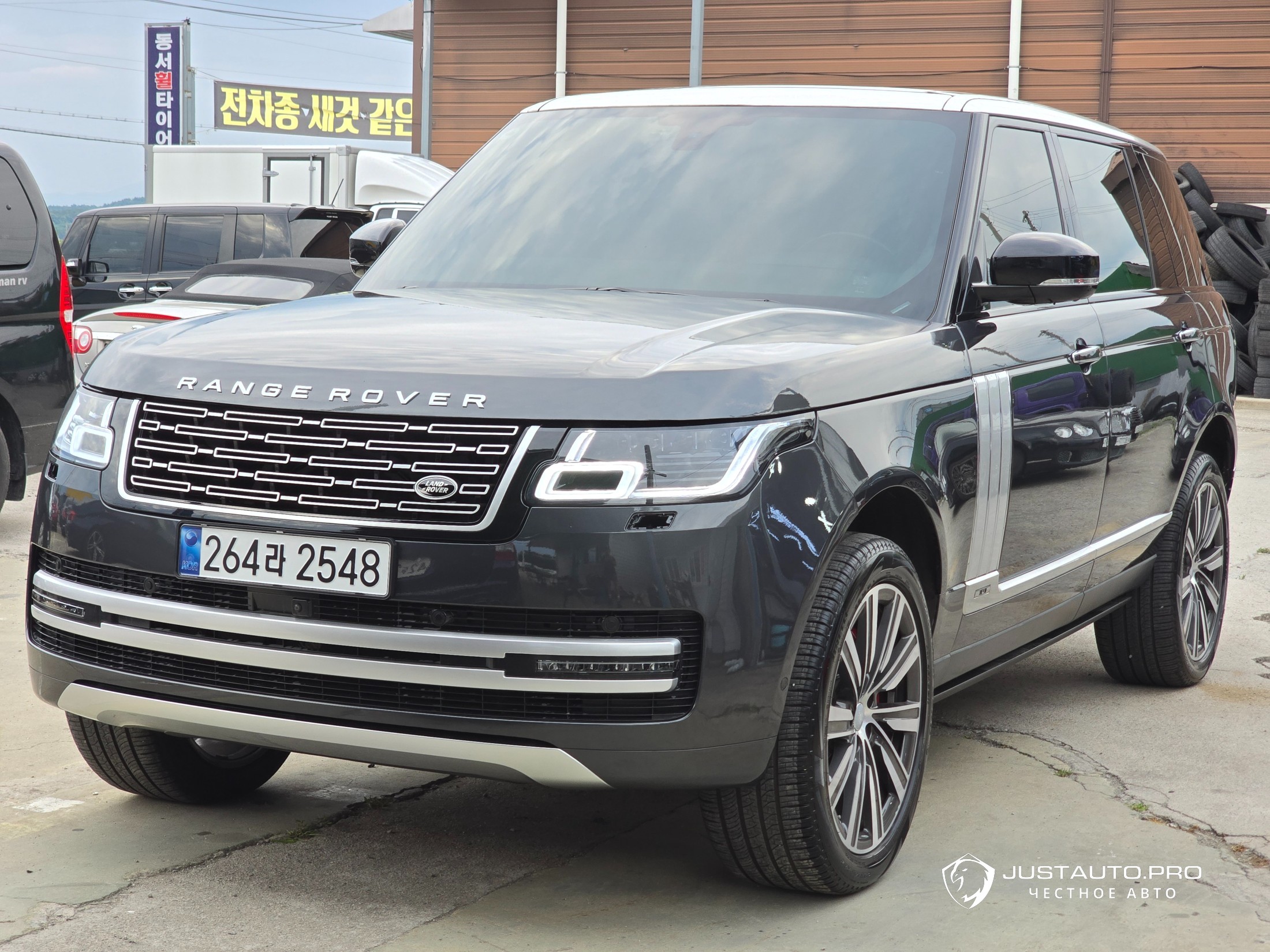 Автомобиль Land Rover Range Rover