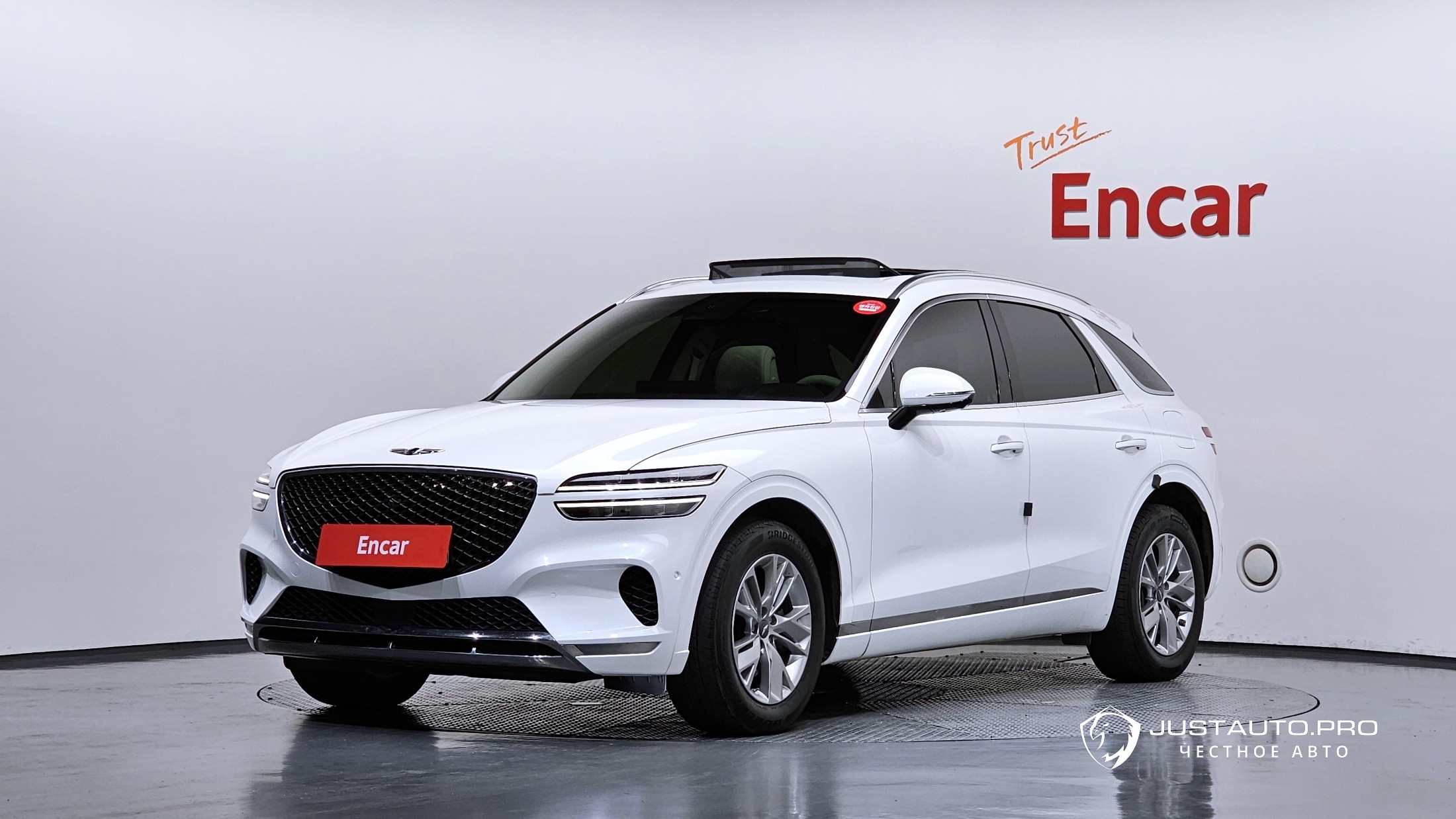 Автомобиль Genesis GV70