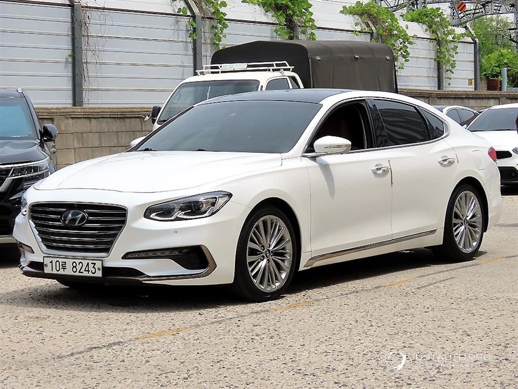 Автомобиль Hyundai Grandeur