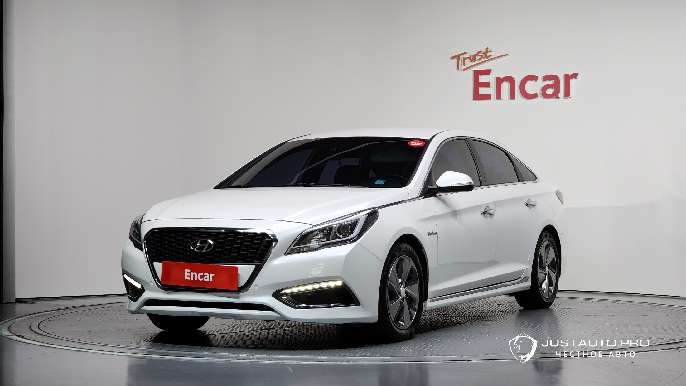 Автомобиль Hyundai Sonata