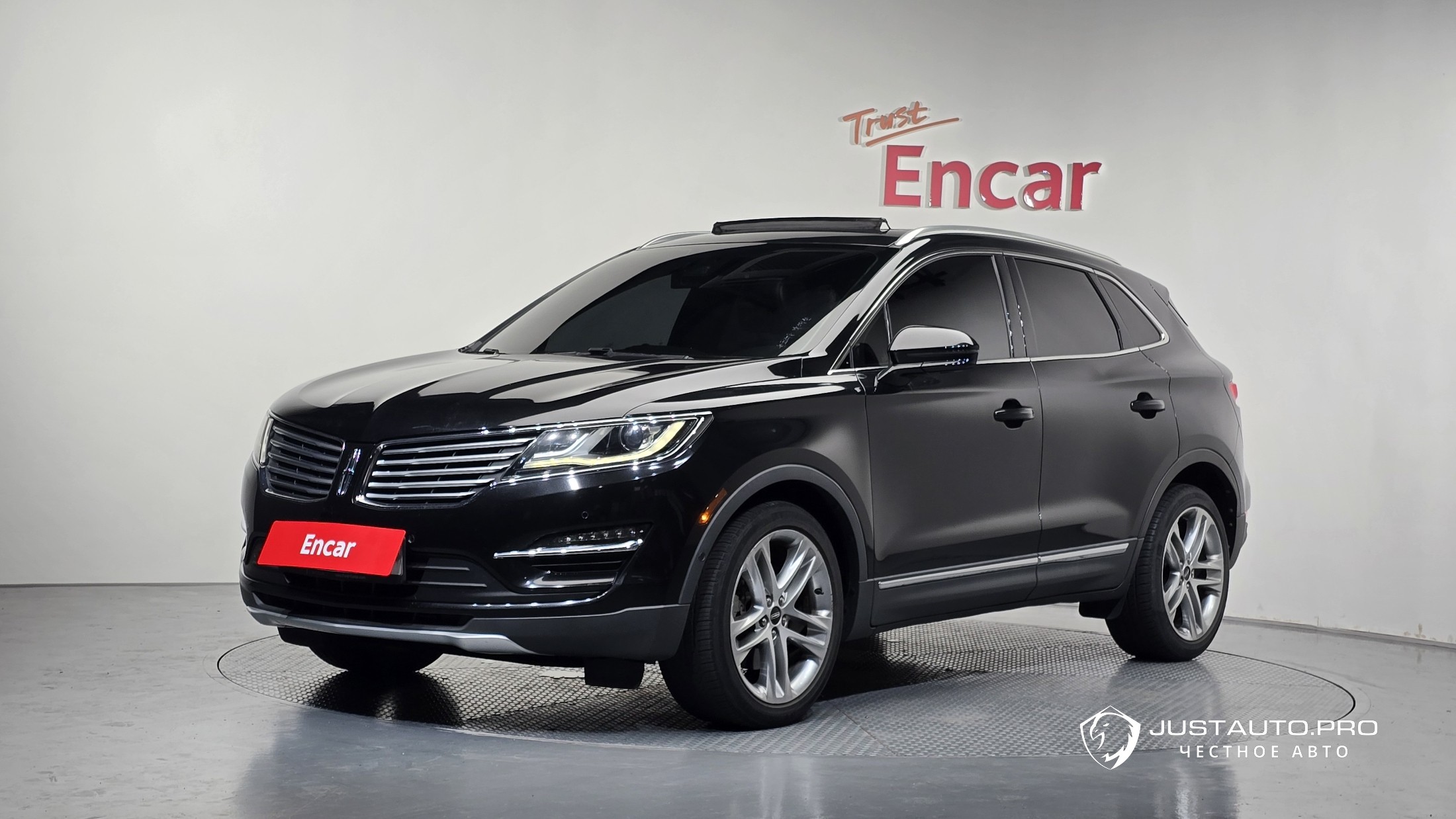 Автомобиль Lincoln MKC