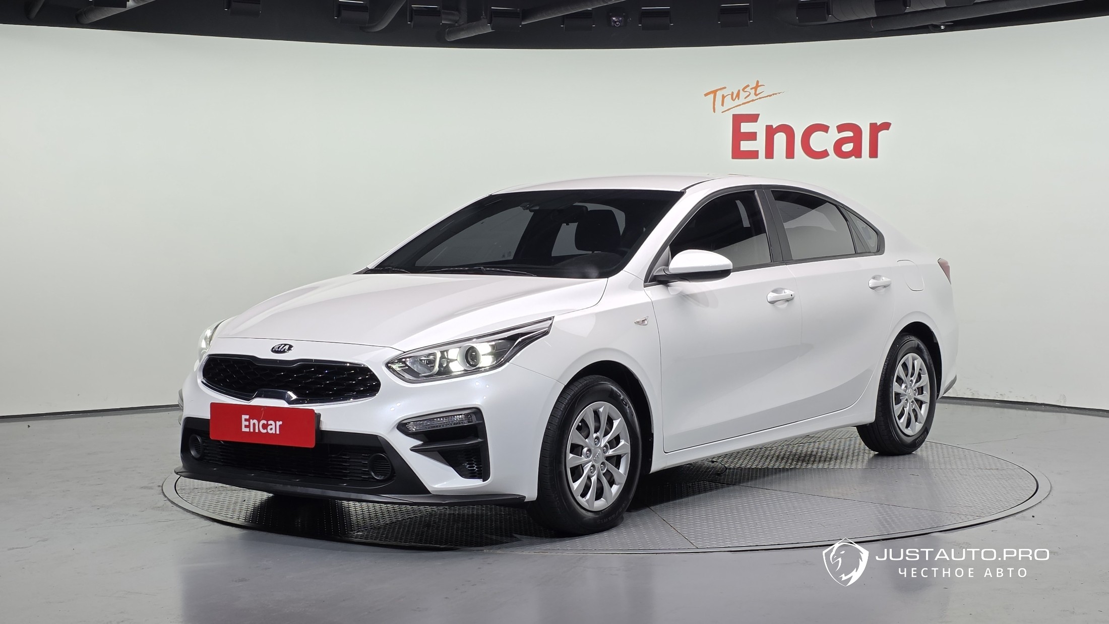 Автомобиль Kia K3