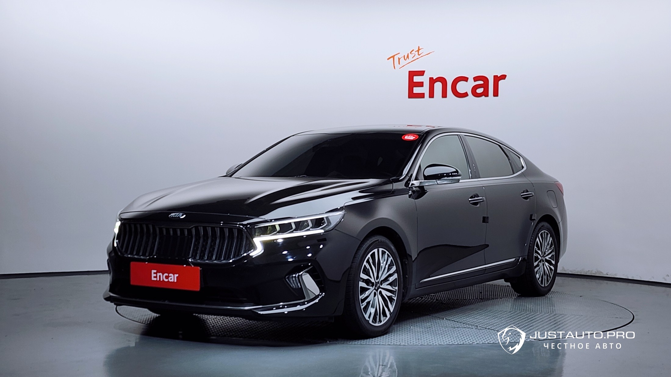 Автомобиль Kia K7