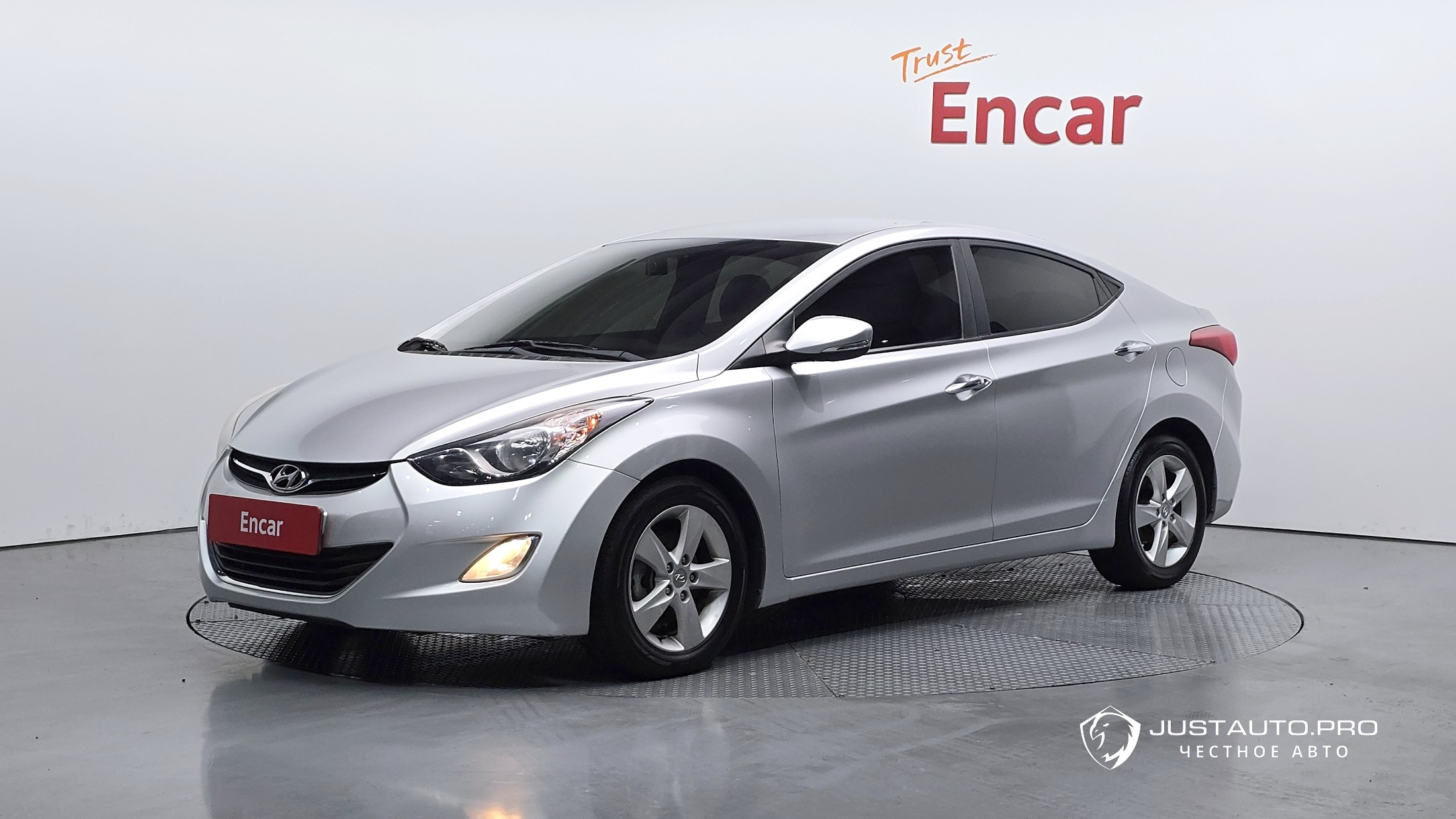 Автомобиль Hyundai AVANTE