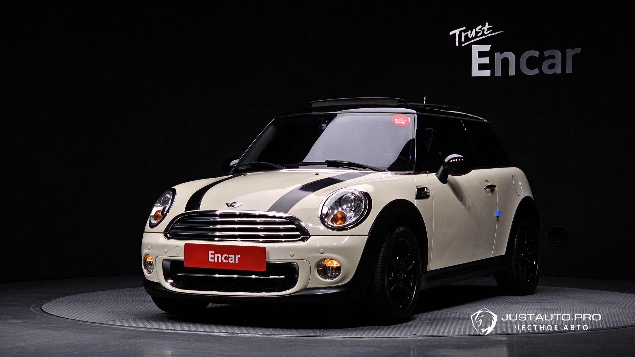 Автомобиль Mini Cooper