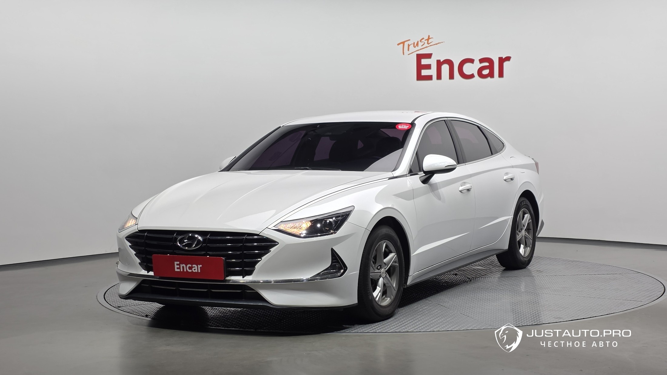 Автомобиль Hyundai Sonata