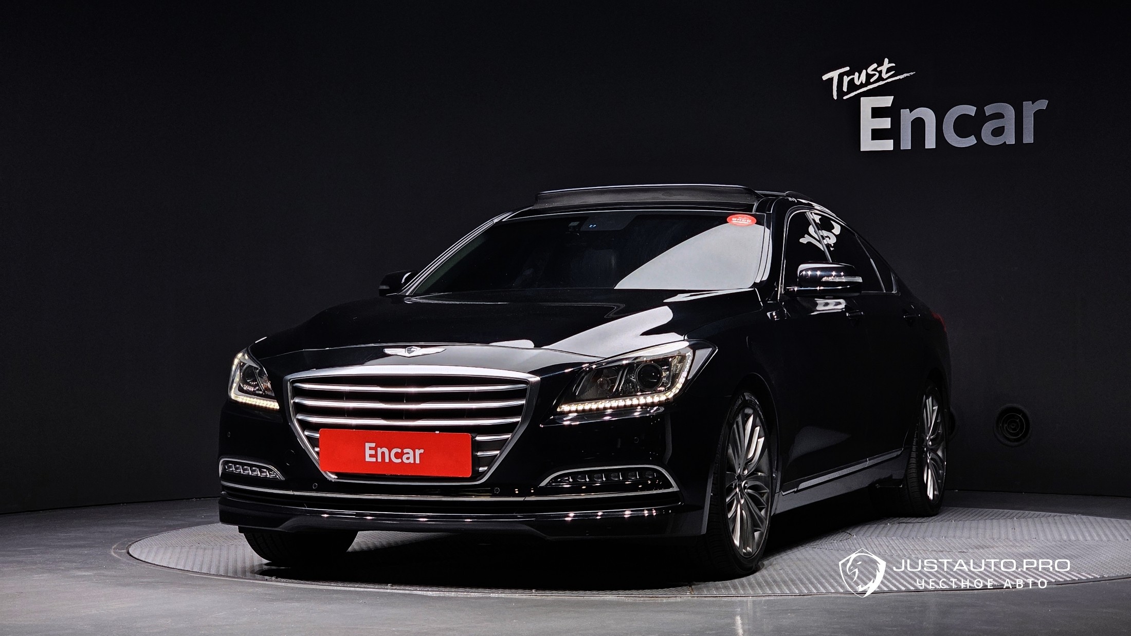 Автомобиль Hyundai Genesis