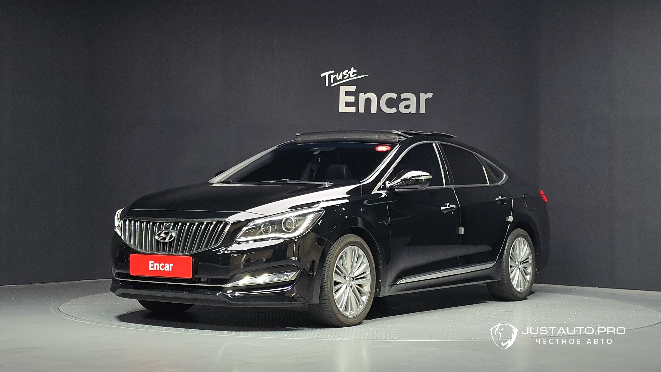 Автомобиль Hyundai Aslan