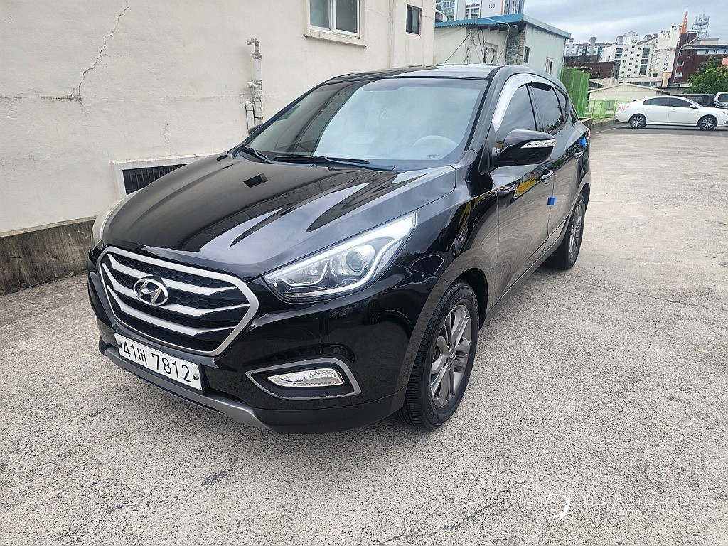Автомобиль Hyundai Tucson