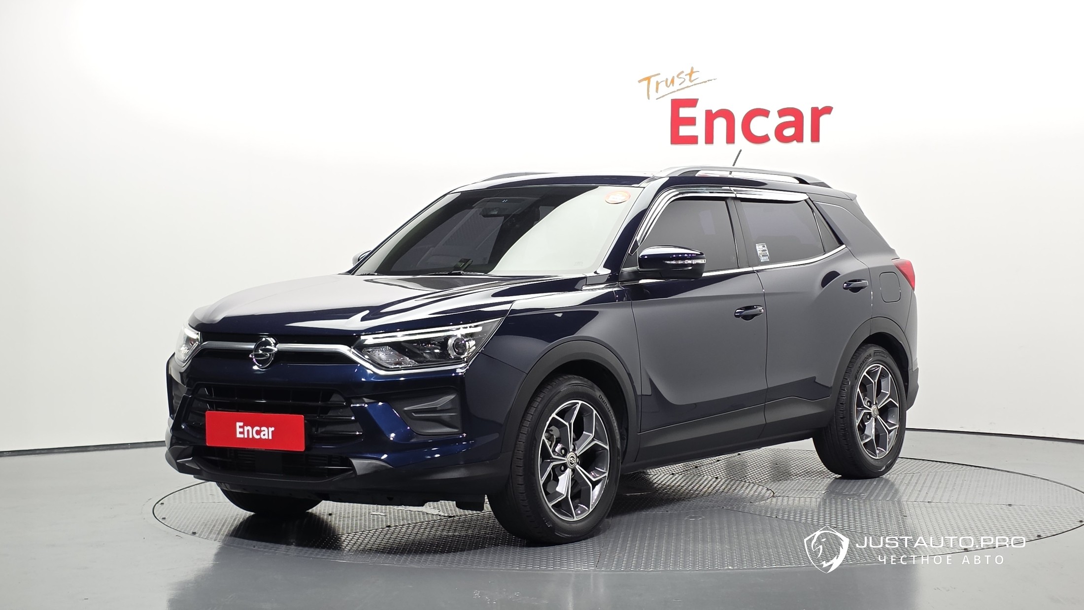 Автомобиль KG_Mobility_Ssangyong KORANDO